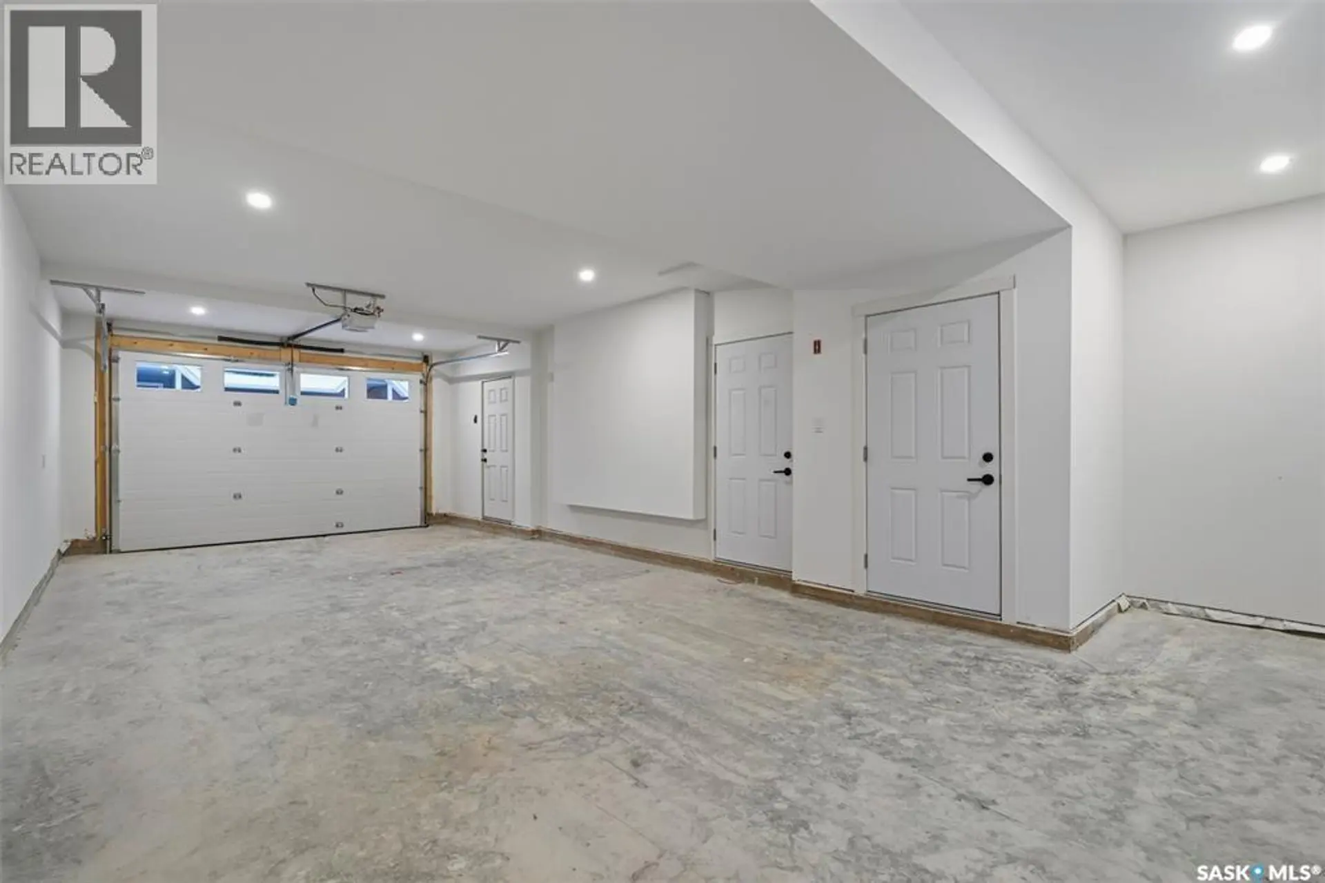 #133 3220 11th STREET W - Image 15