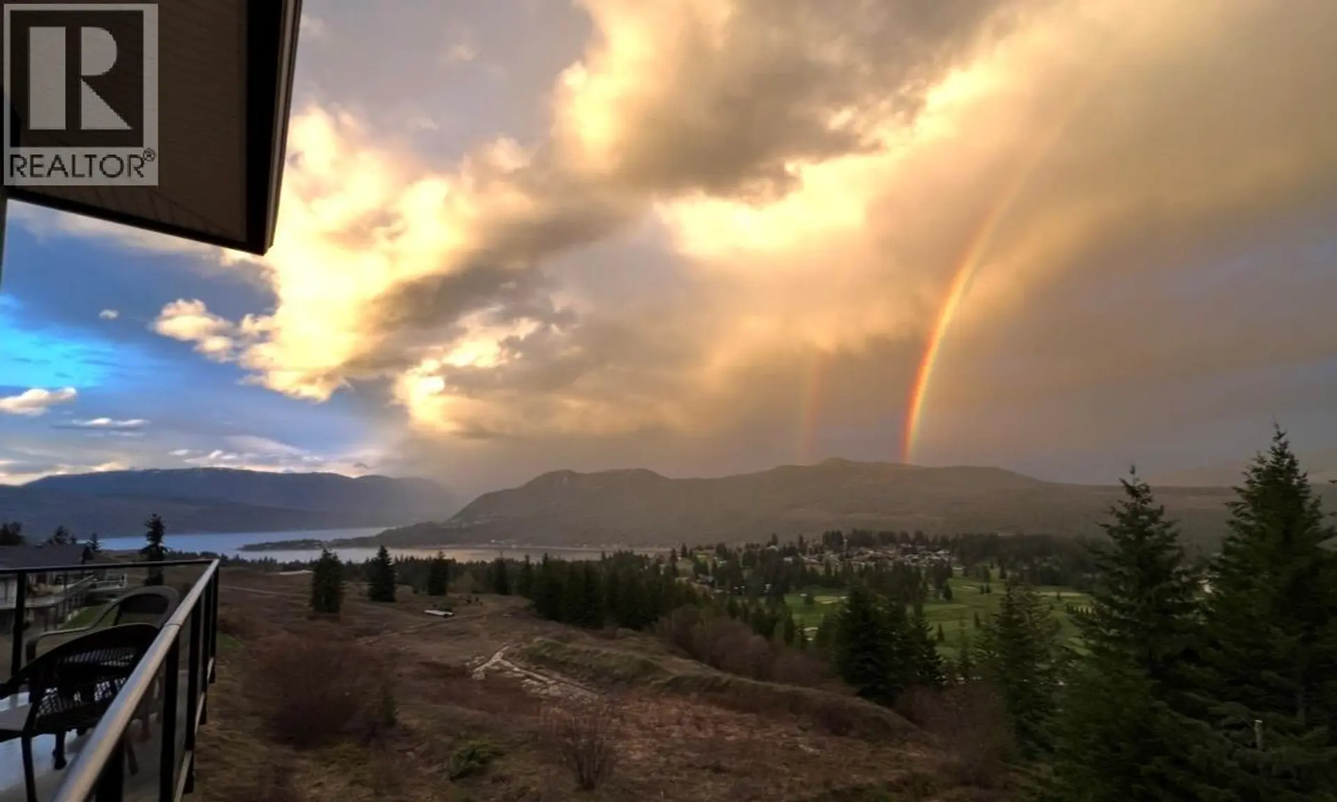 Property at 2518 HIGHLANDS DRIVE, Blind Bay, BC