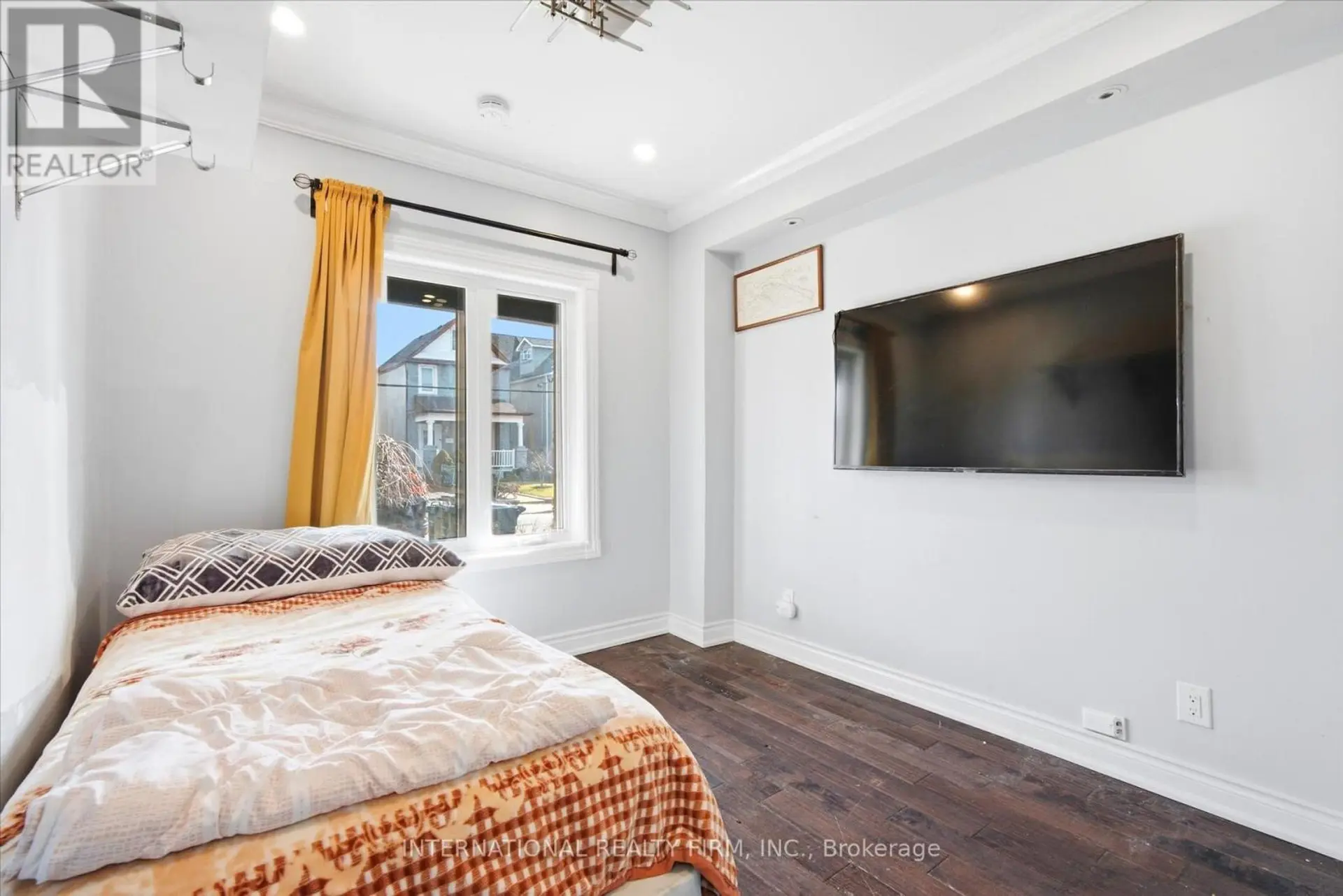 568 DELAWARE AVENUE N - Image 10