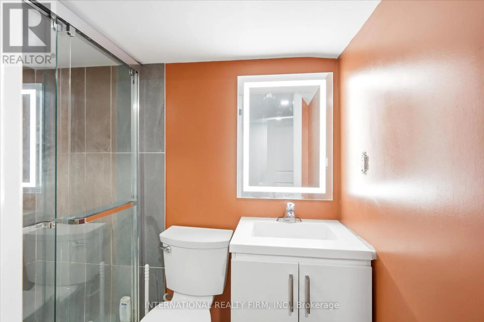 568 DELAWARE AVENUE N - Image 16
