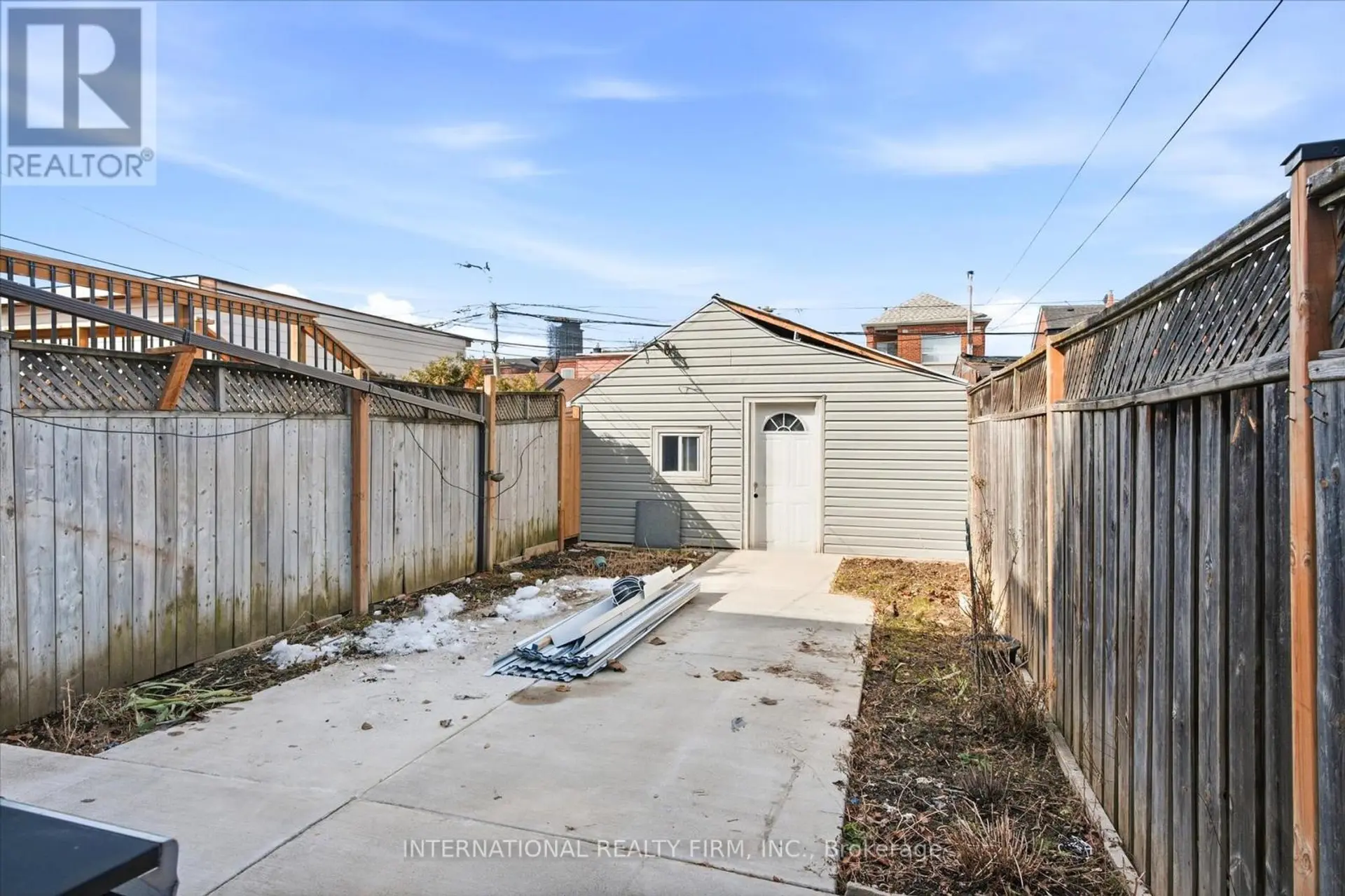 568 DELAWARE AVENUE N - Image 19