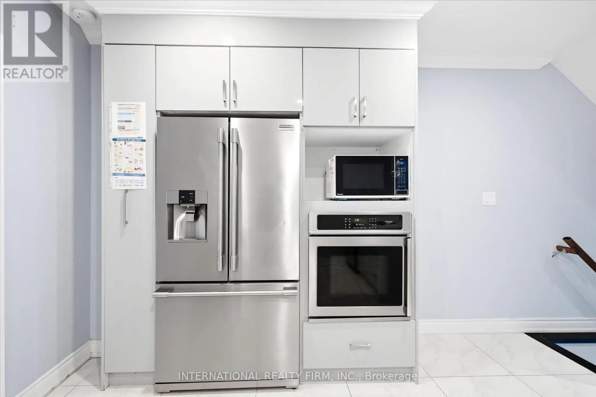 568 DELAWARE AVENUE N - Image 8