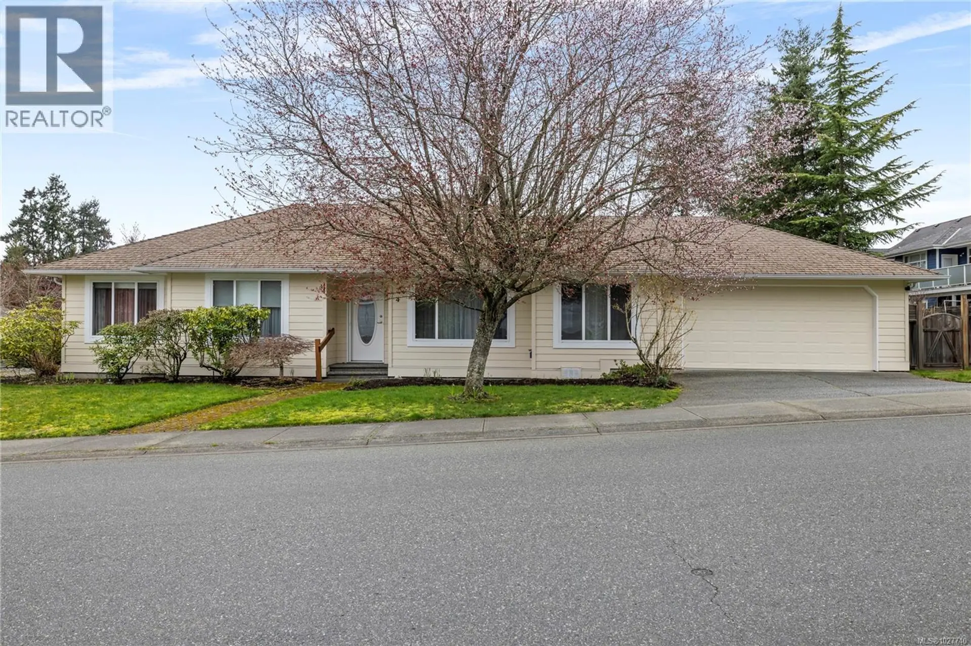 Property at 4 Trill Dr, Parksville, BC