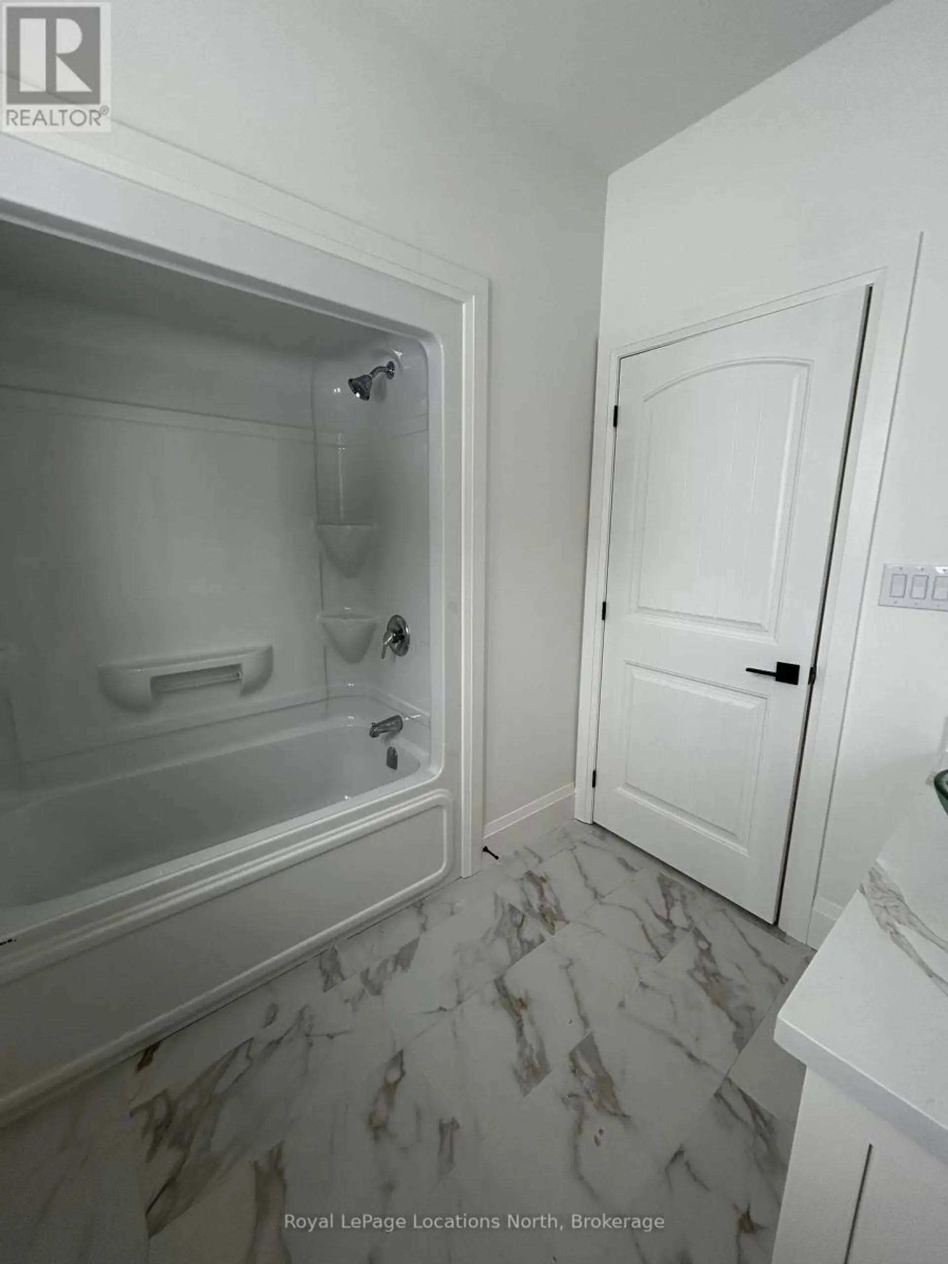 #27 16 HILTON LANE - Image 9