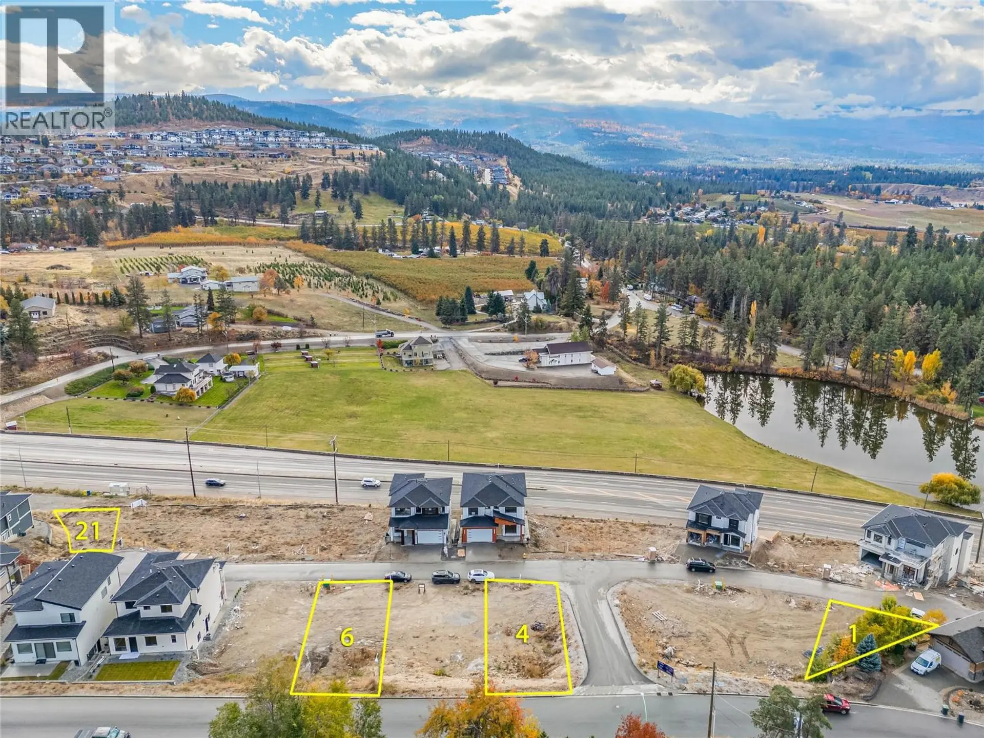 Property at 1120 HUME AVENUE, Kelowna, BC