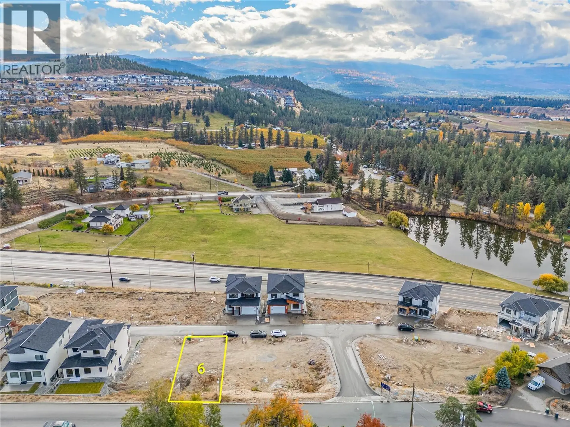 Property at 1184 HUME AVENUE, Kelowna, BC