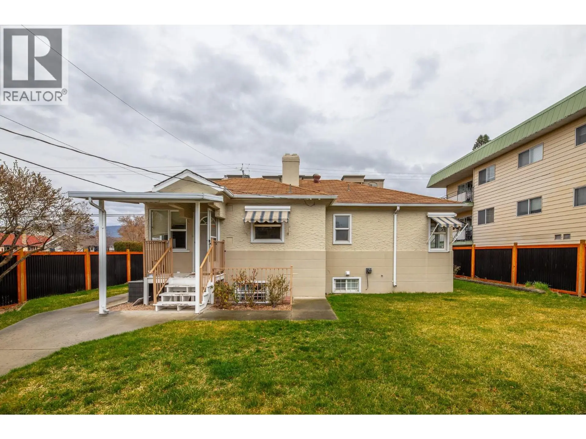 Property at 479 WINNIPEG Street, Penticton, BC