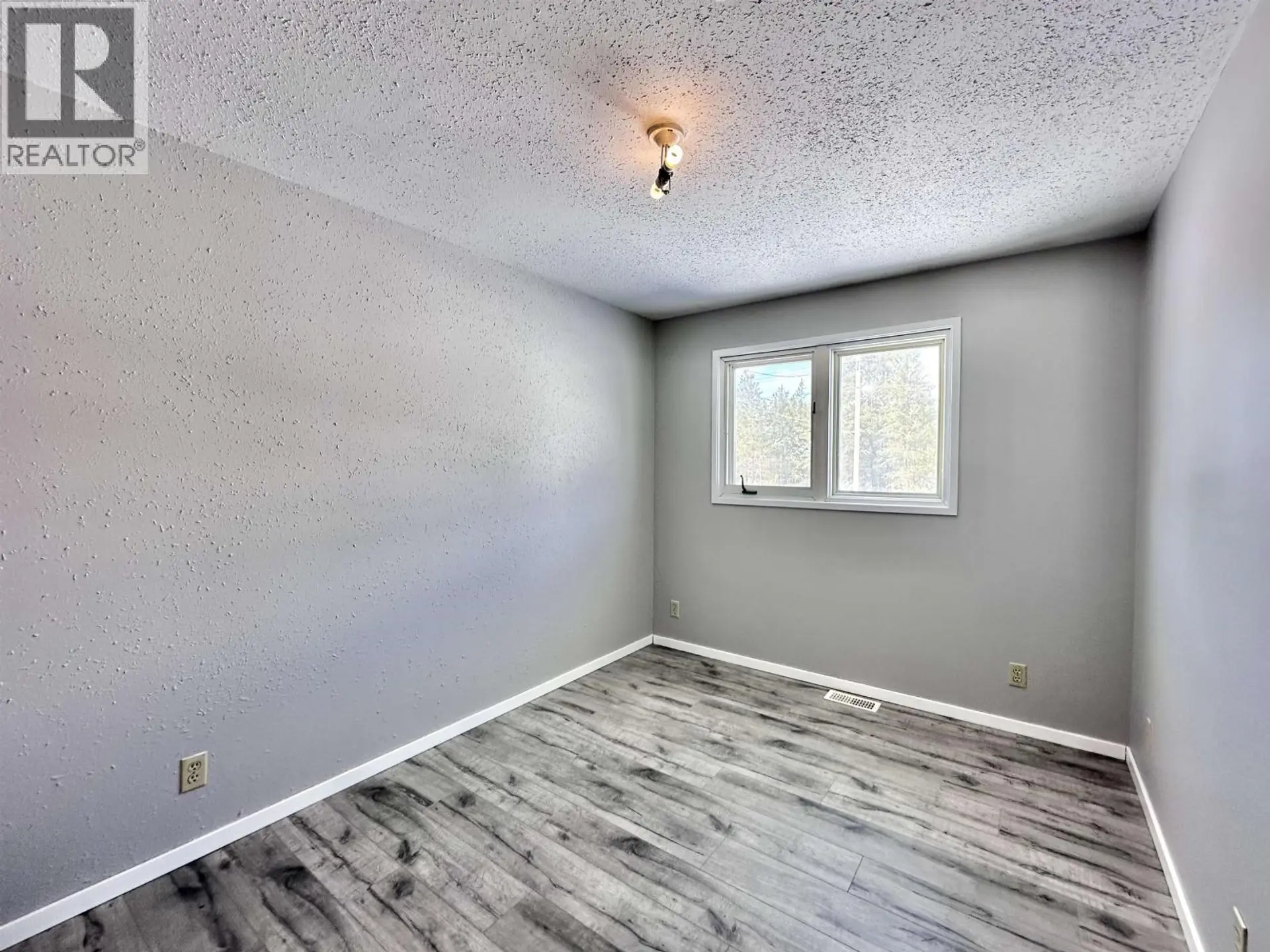 Property at 1155 14TH AVENUE, Valemount, BC