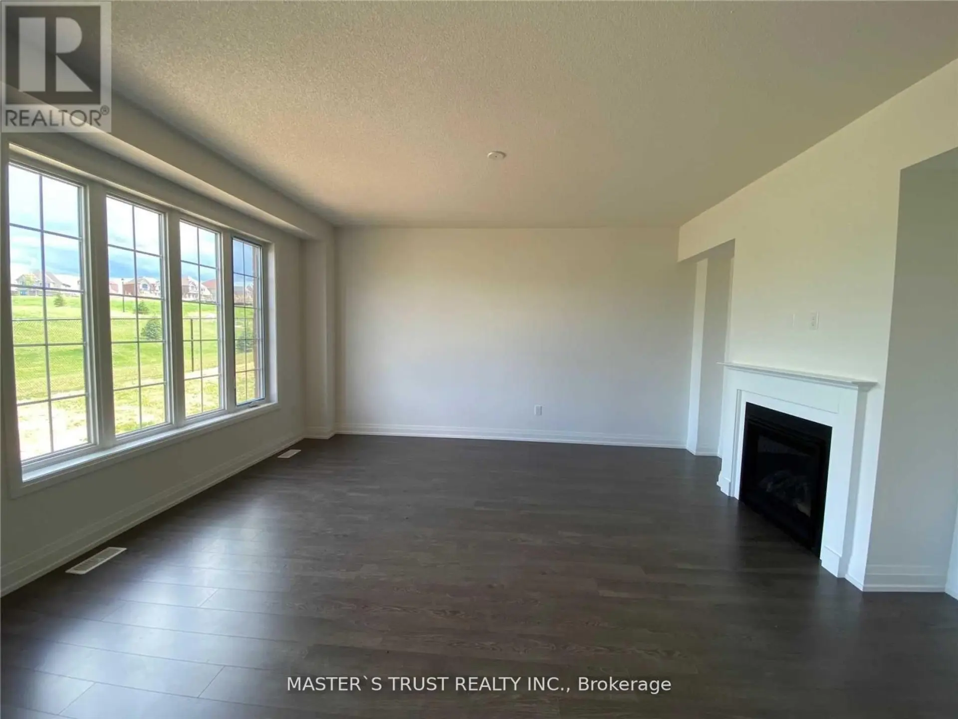 102 FRANK KELLY DRIVE - Image 5