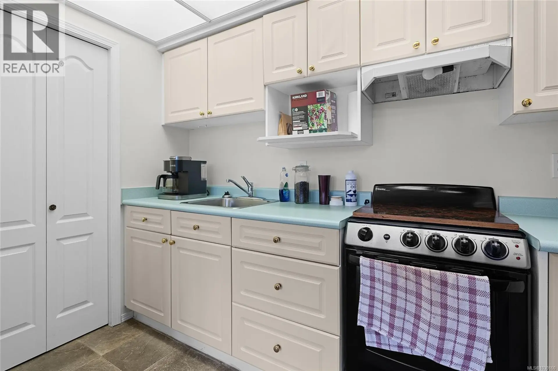 Property at #604 265 MILLS ST, Parksville, BC