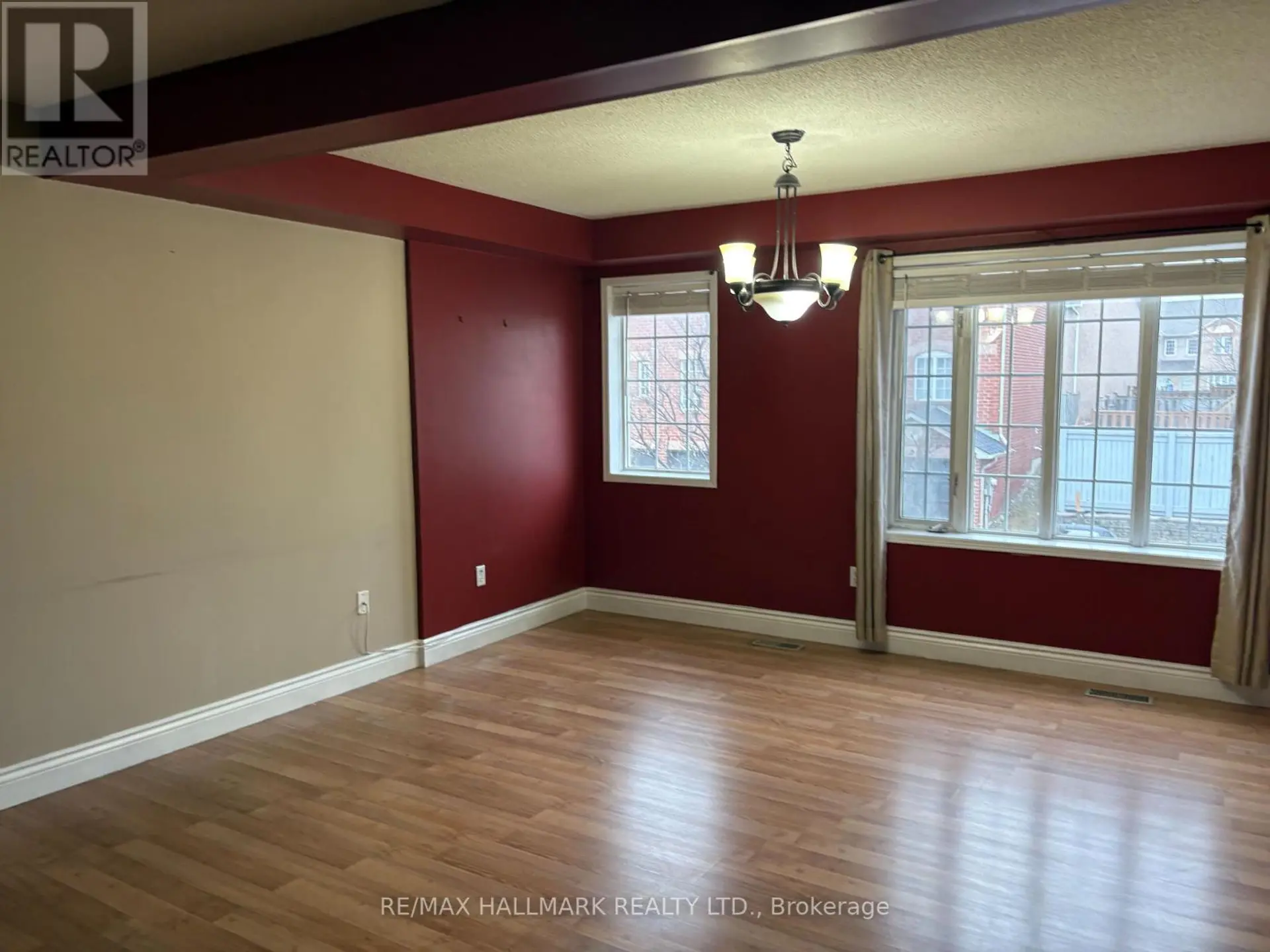 138 SPADINA ROAD - Image 3