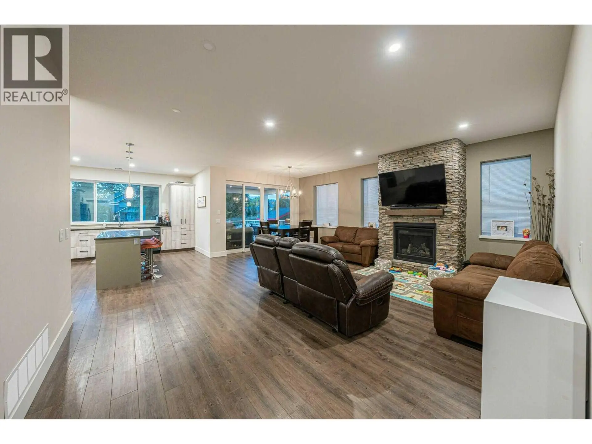 Property at 80 15 AVENUE SE, Salmon Arm, BC