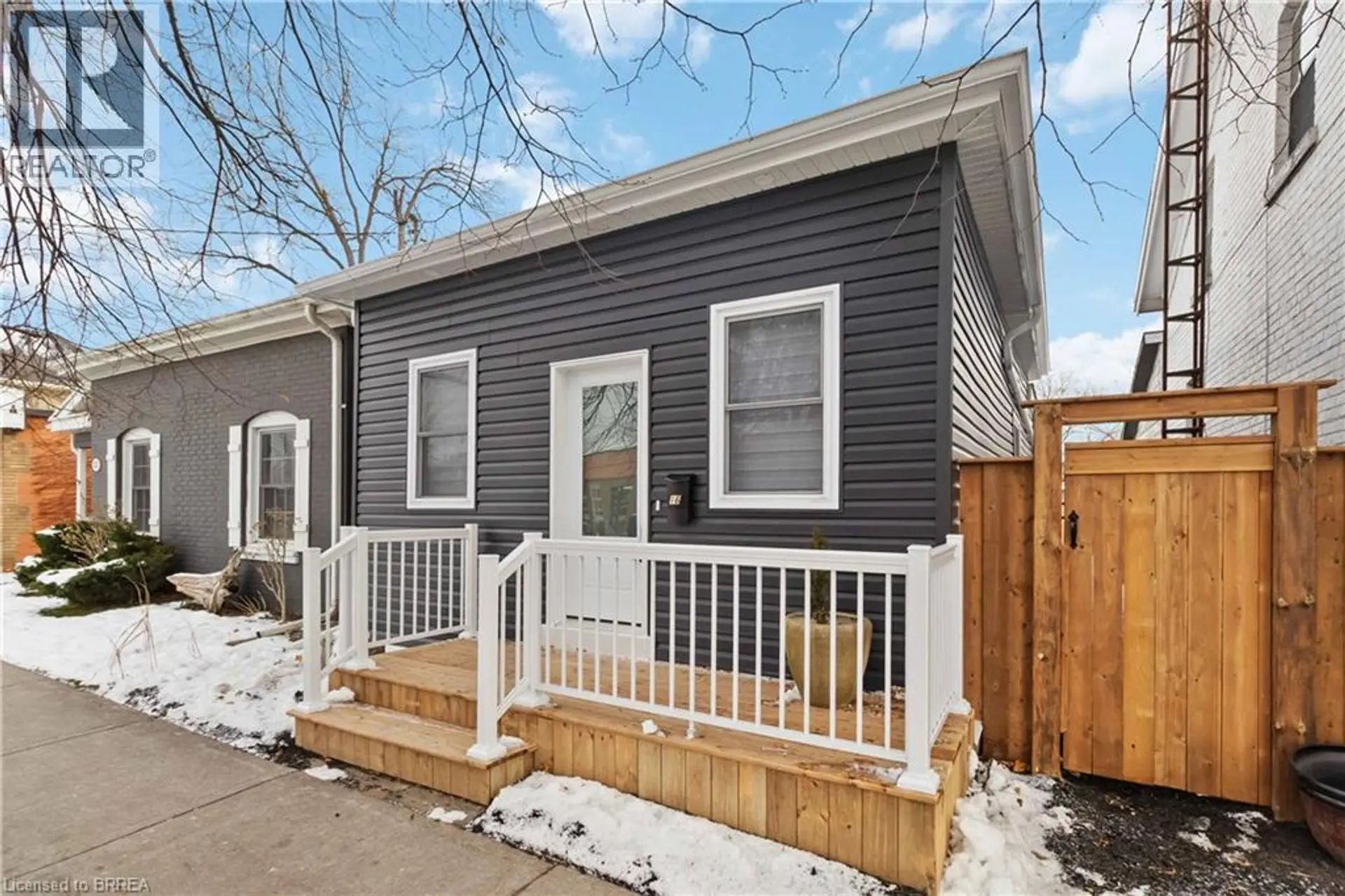 16 MT. PLEASANT Street - Image 18