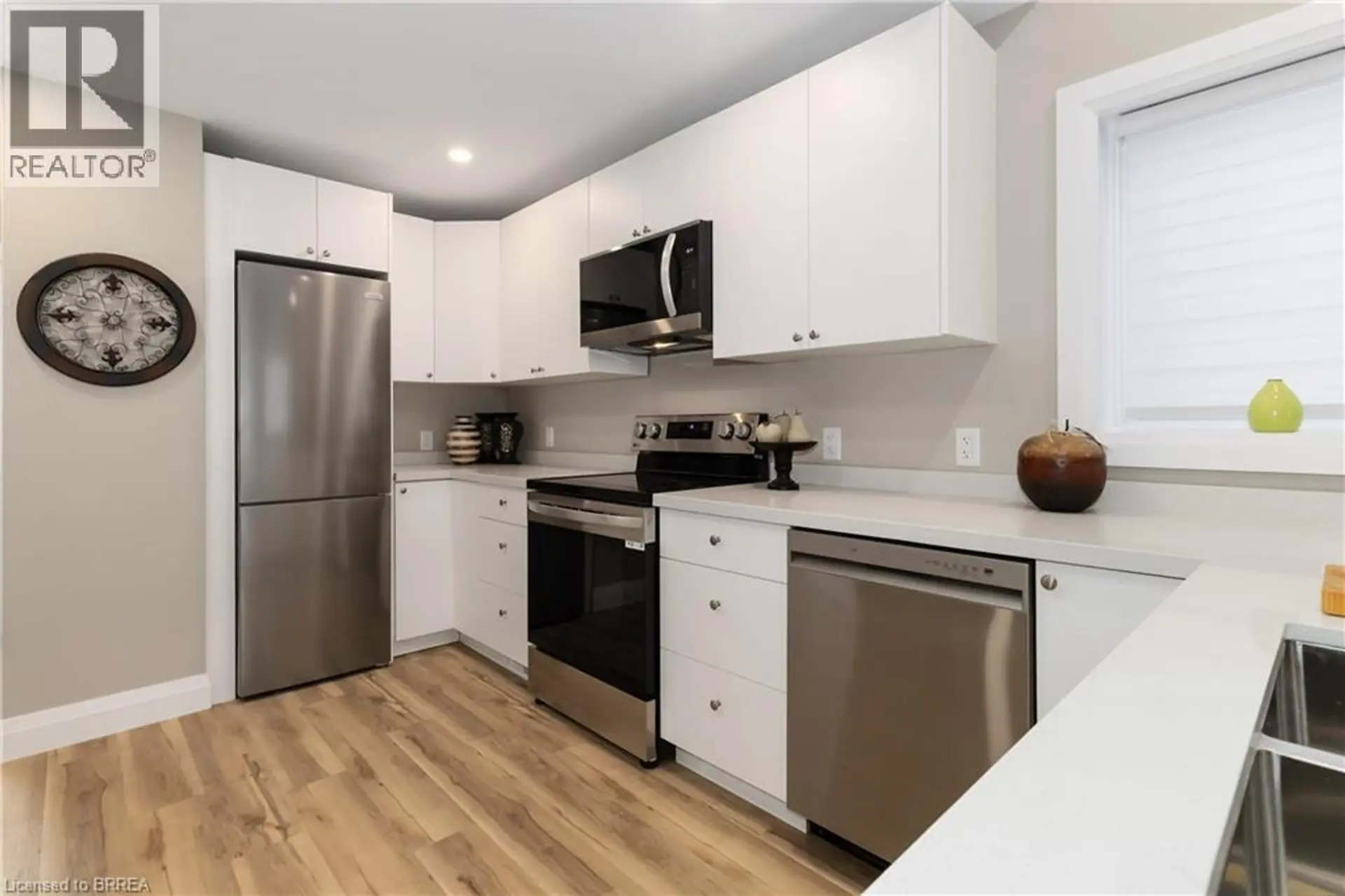 16 MT. PLEASANT Street - Image 3
