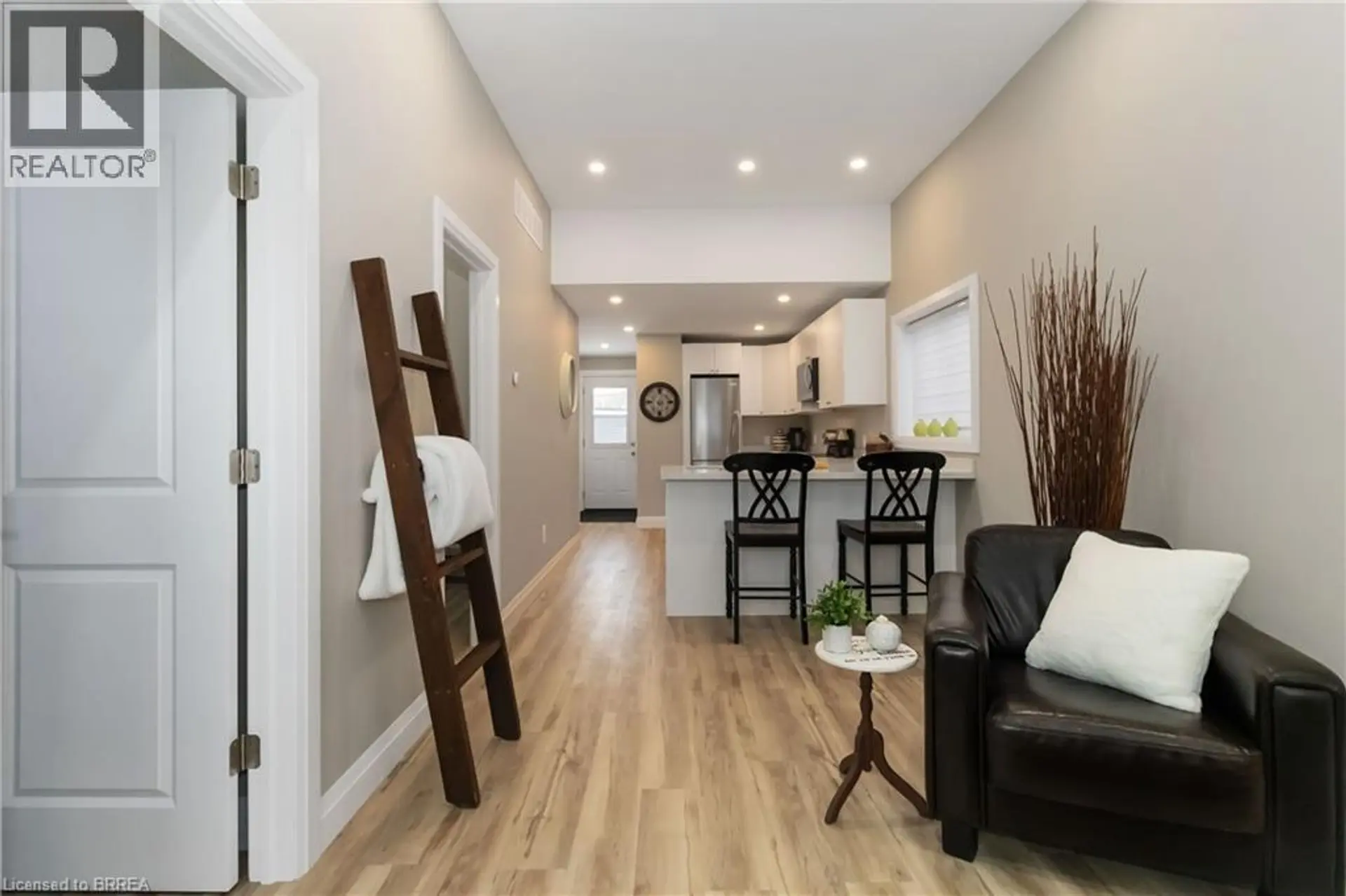 16 MT. PLEASANT Street - Image 6