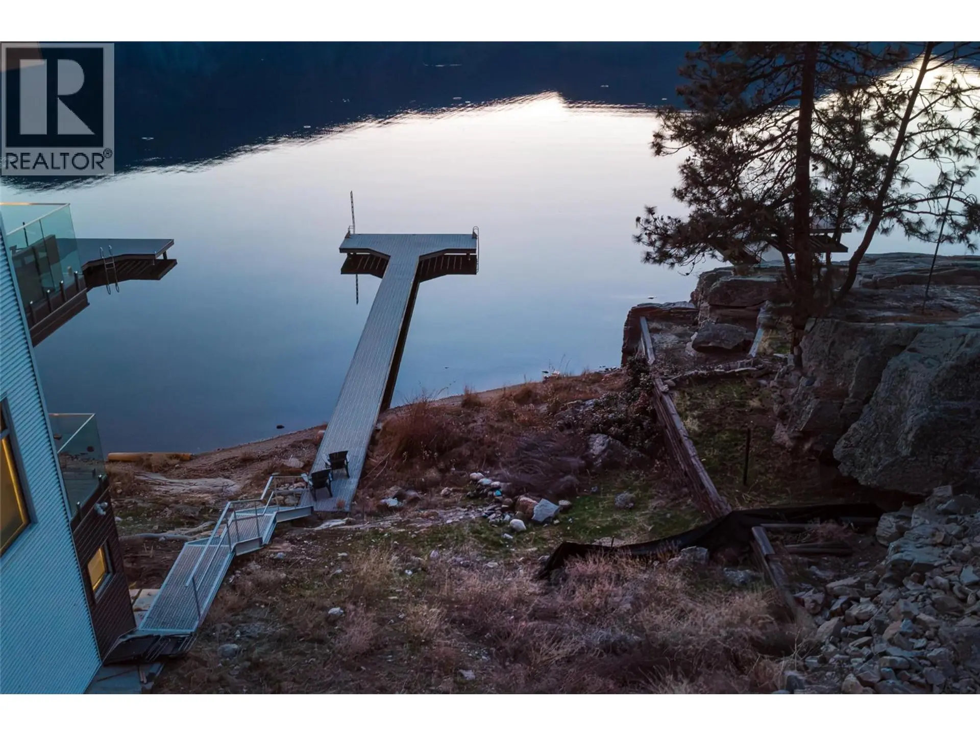 Property at 4037 LAKESIDE ROAD, Penticton, BC