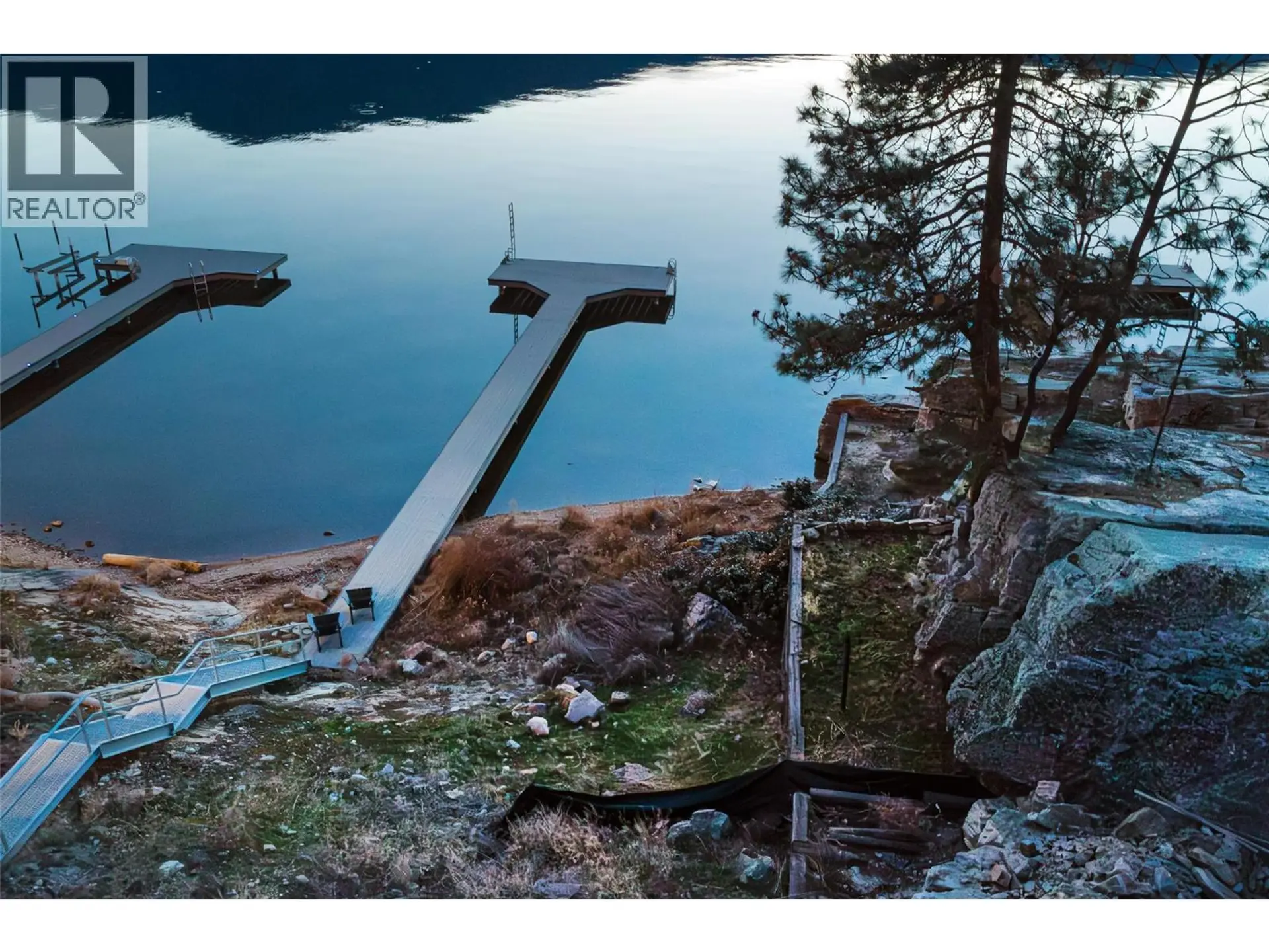 Property at 4037 LAKESIDE ROAD, Penticton, BC