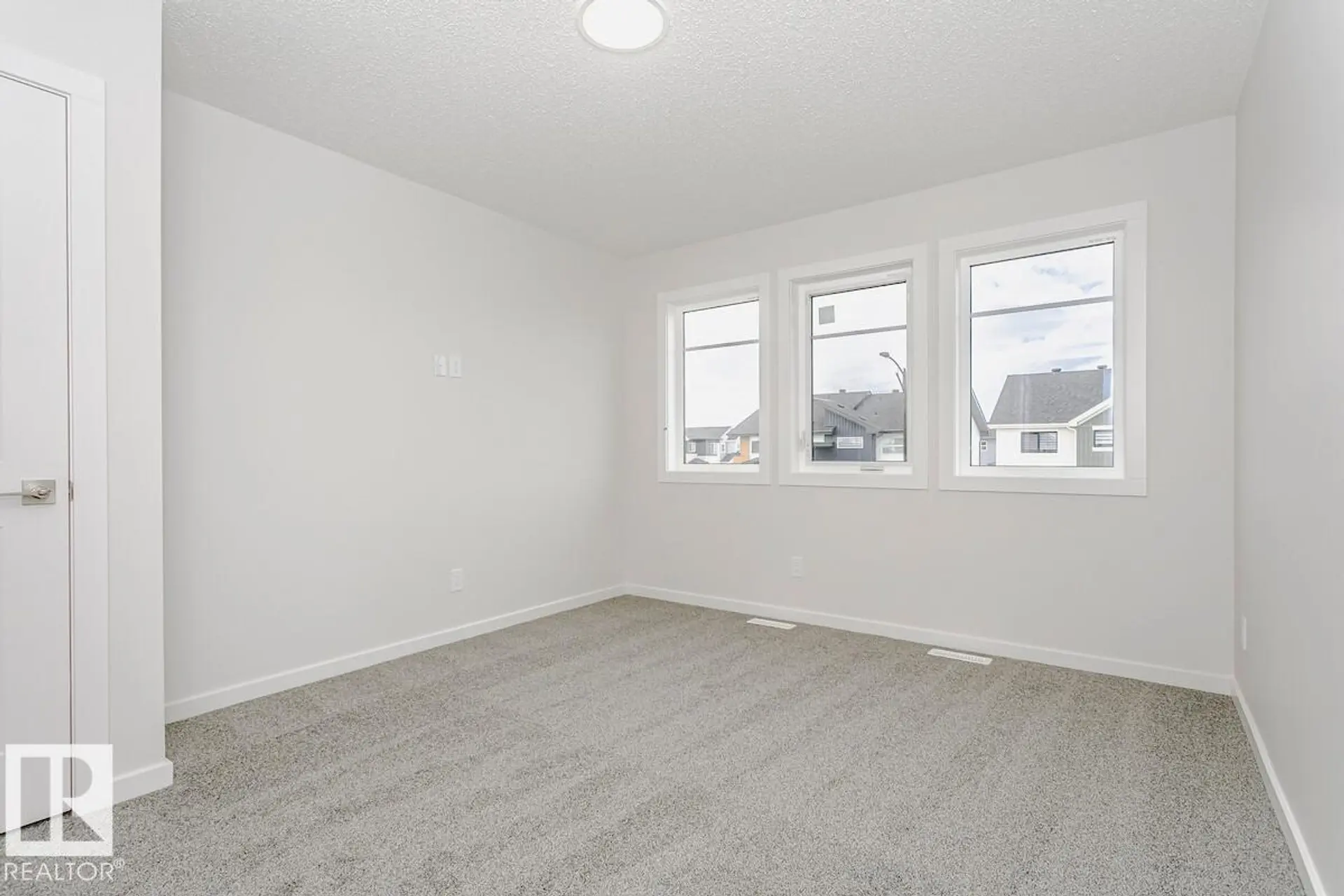 18113 73A ST NW - Image 7