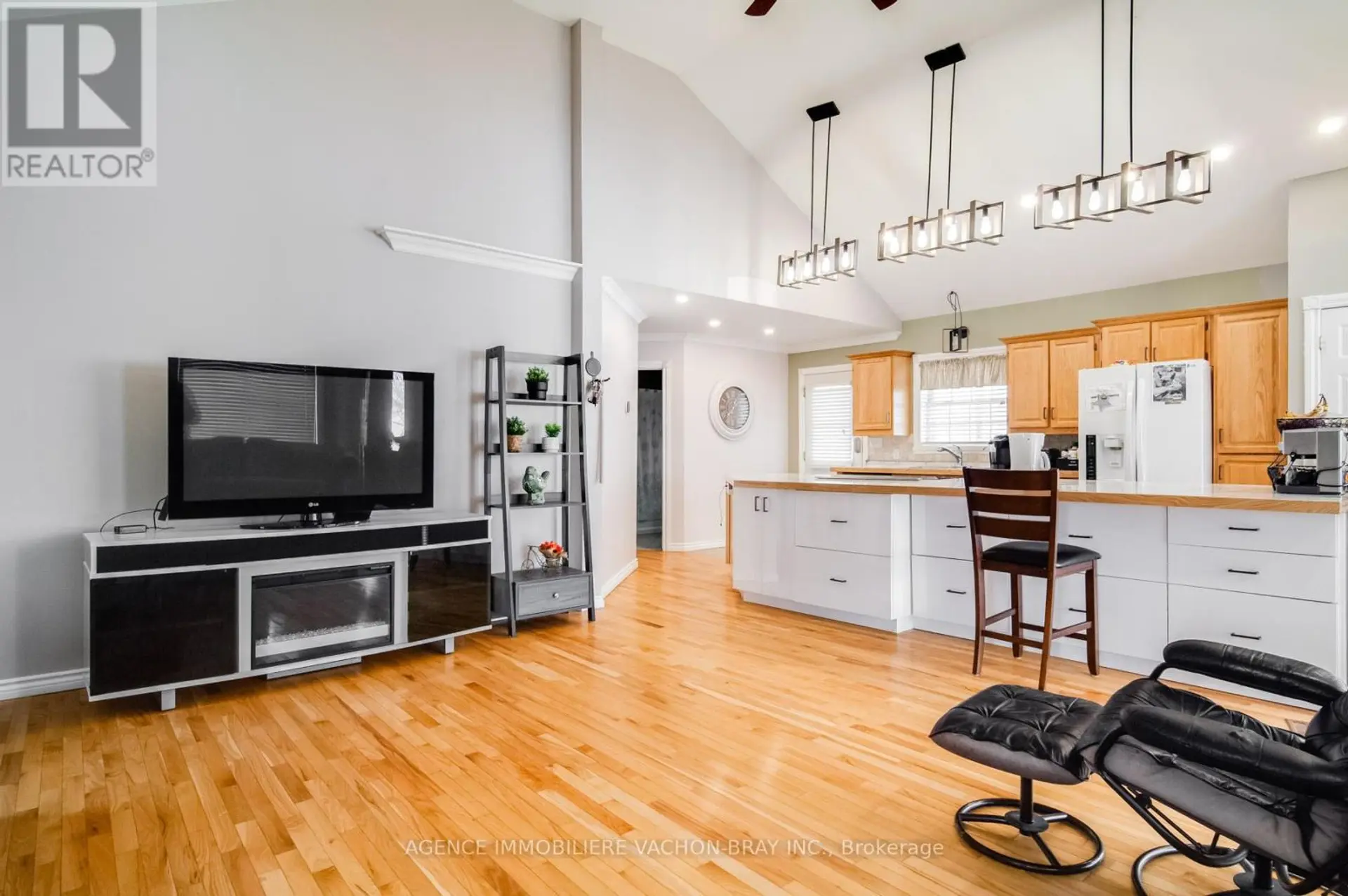 6240 167TH AVENUE - Image 8
