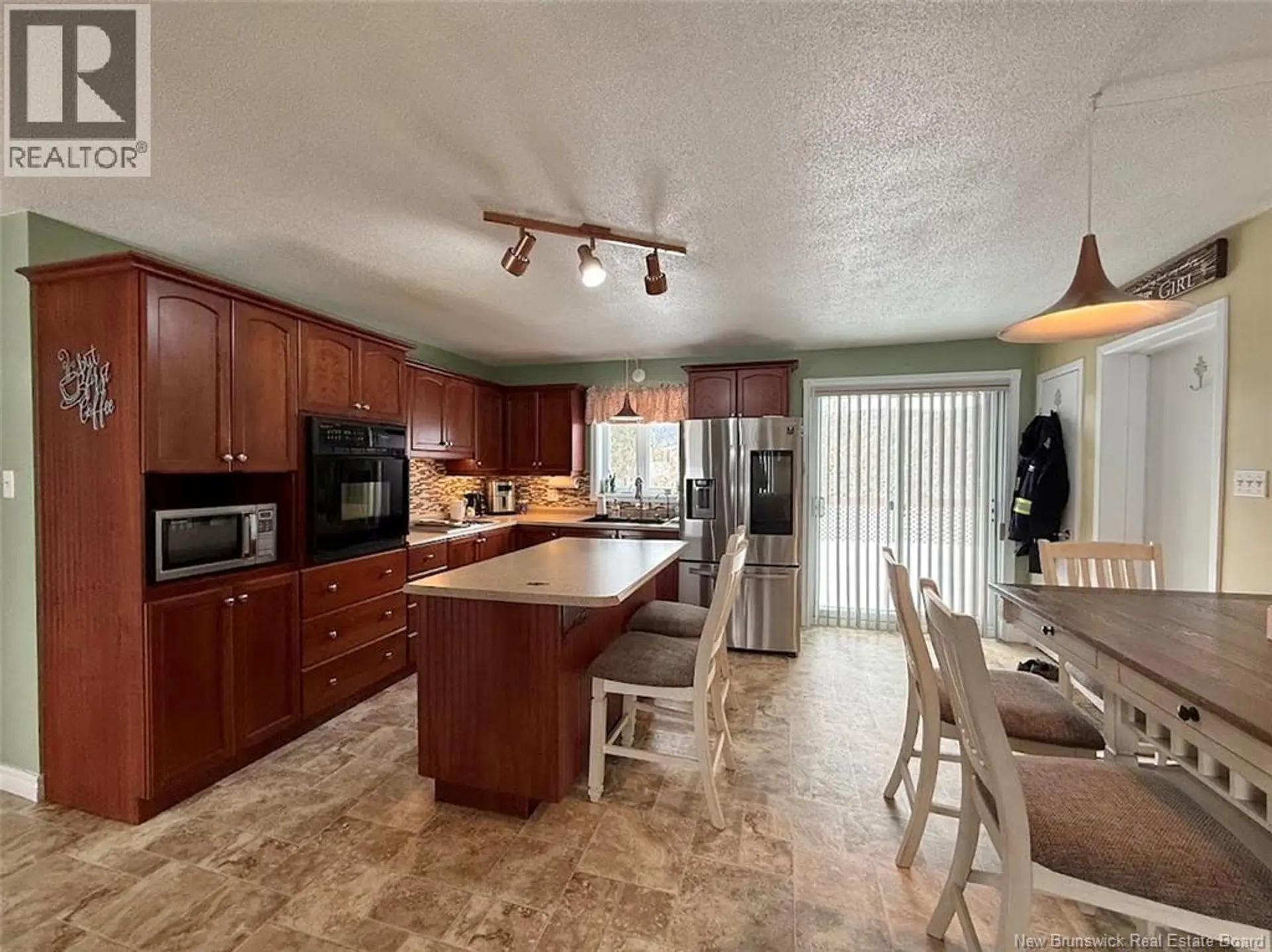 84 AQUEDUC STREET - Image 5