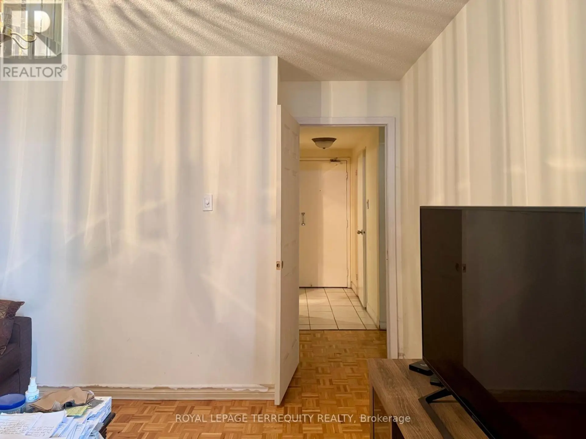#605 40 PANORAMA COURT - Image 12