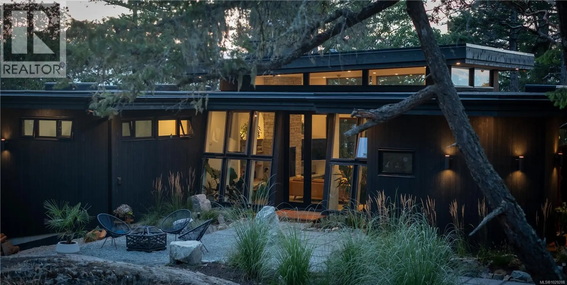 Property at 154 NARROWS WEST RD, Salt Spring, BC