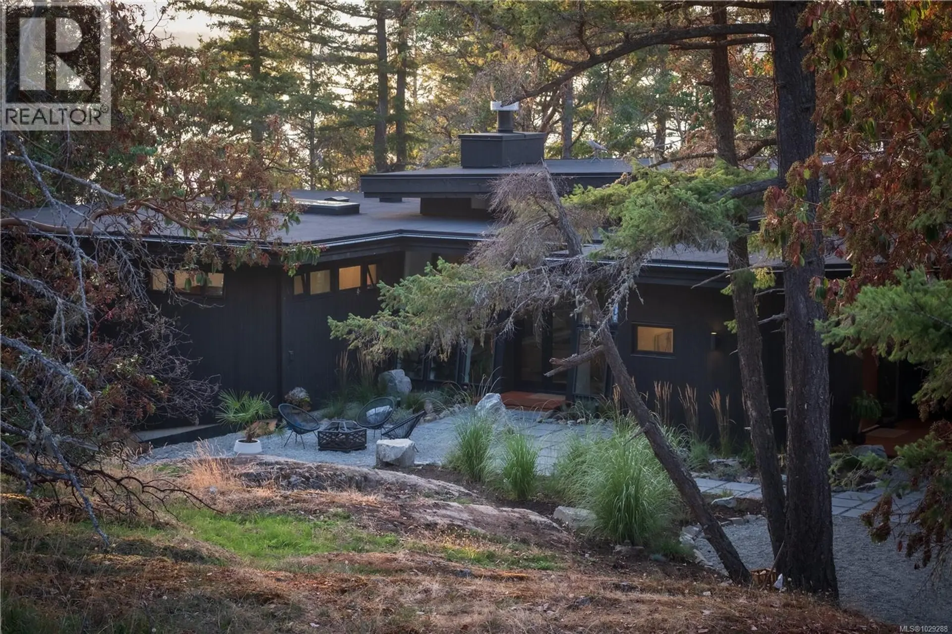 Property at 154 NARROWS WEST RD, Salt Spring, BC