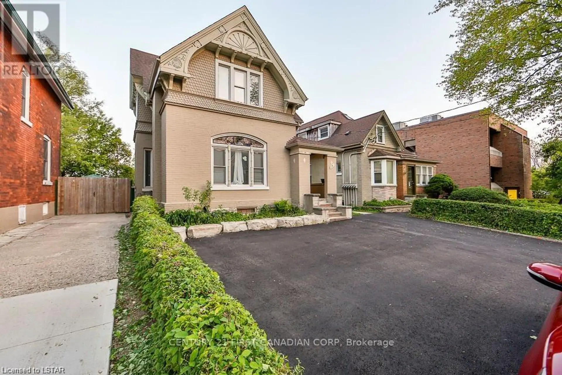 281 HILL STREET - Image 1