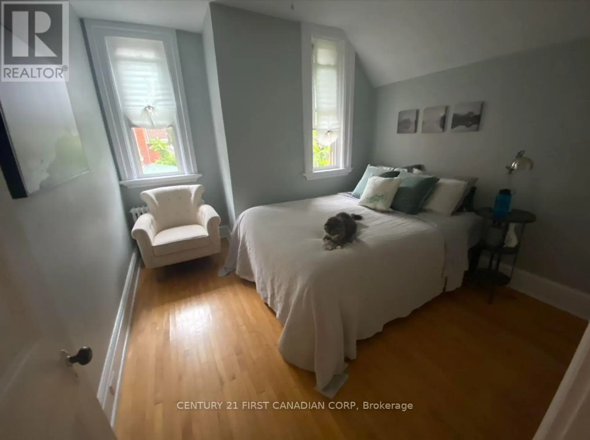 281 HILL STREET - Image 4