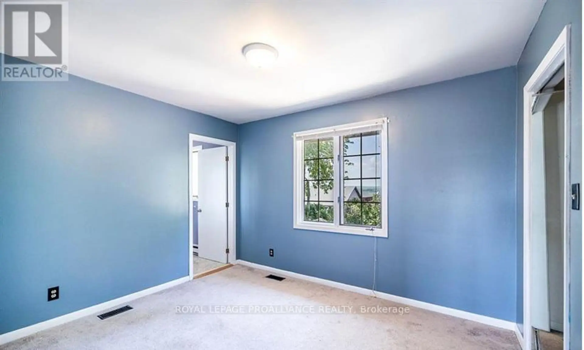 35 PATRICK STREET - Image 12