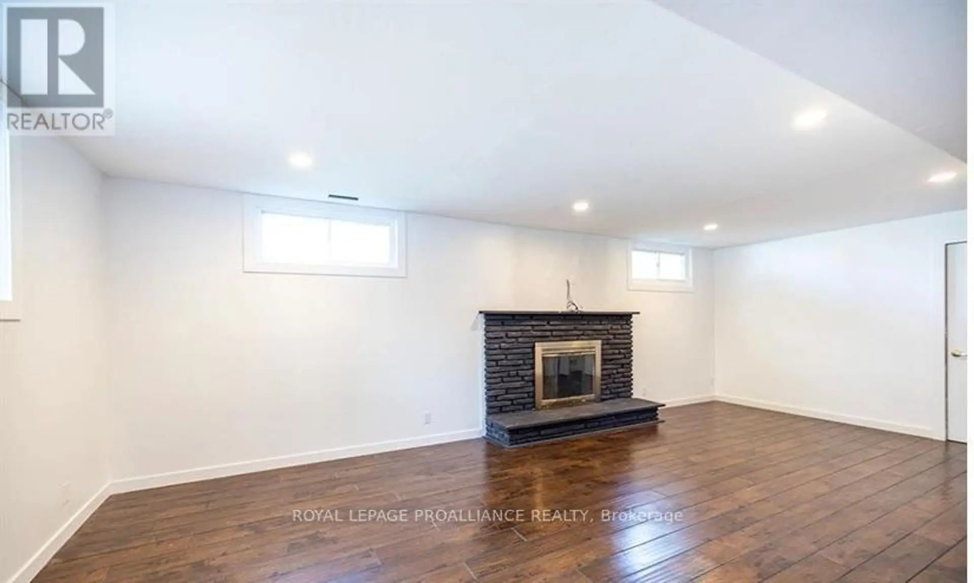 35 PATRICK STREET - Image 15