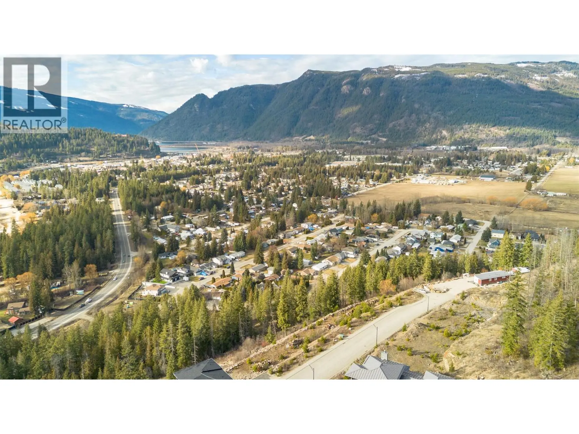 Property at 282 BAYVIEW DRIVE, Sicamous, BC