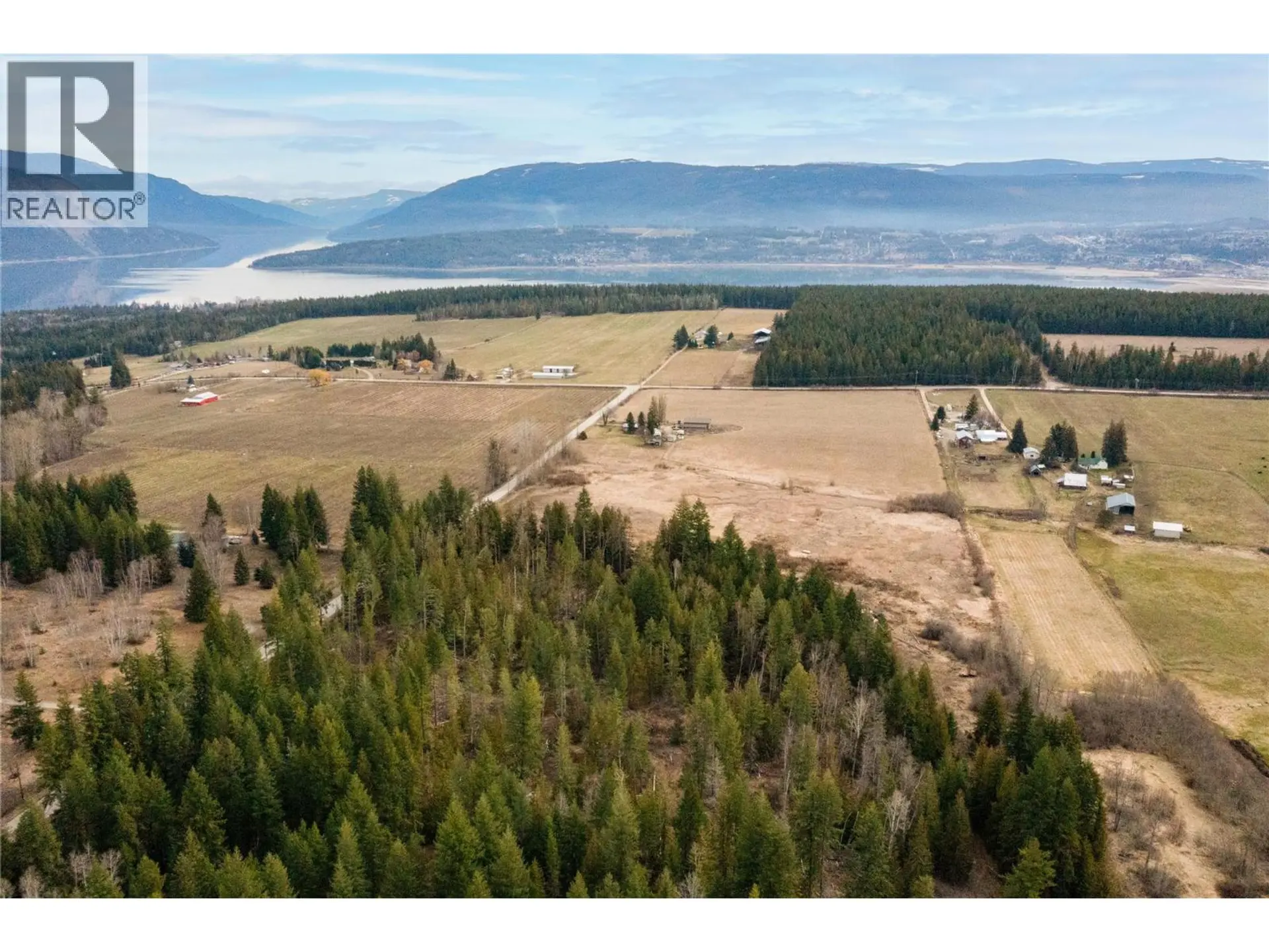 Property at 5311 30 AVENUE NW, Salmon Arm, BC