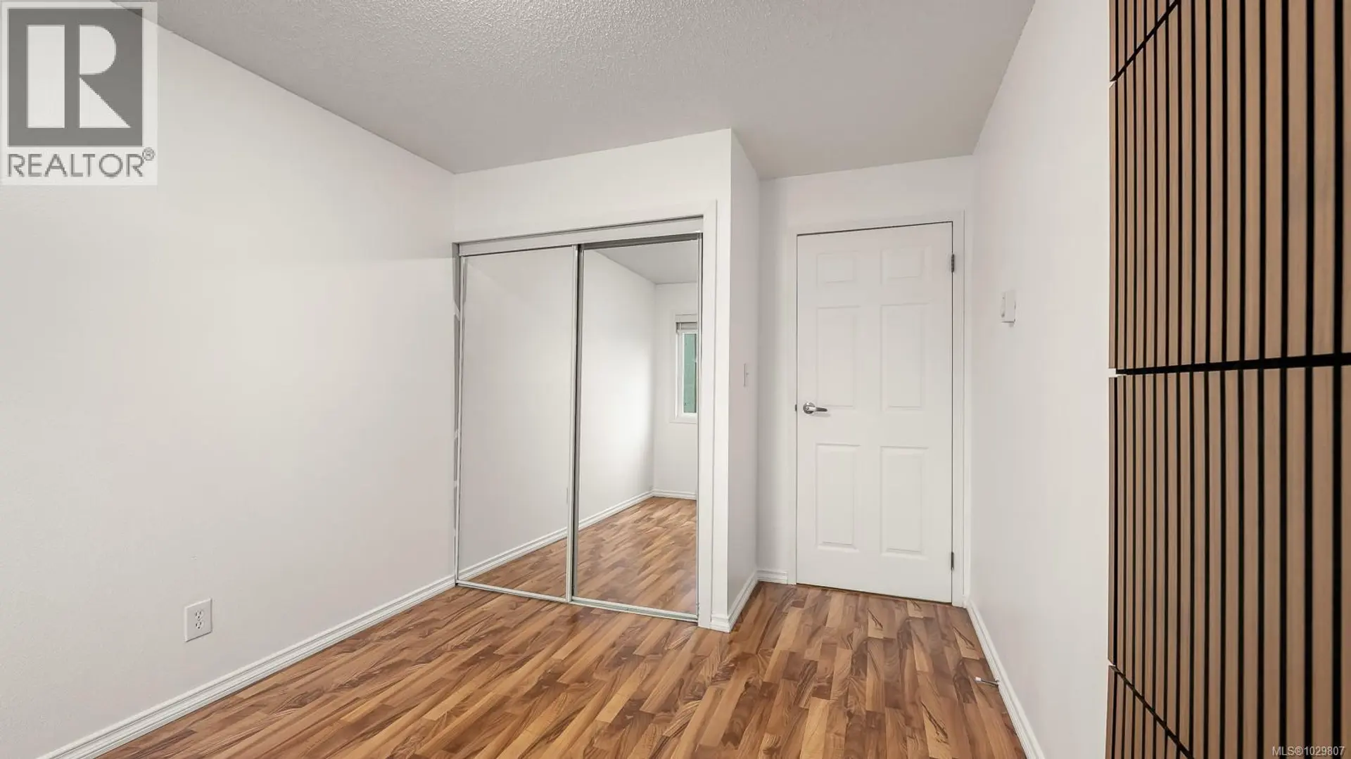 Property at #208 1130 WILLEMAR AVE, Courtenay, BC