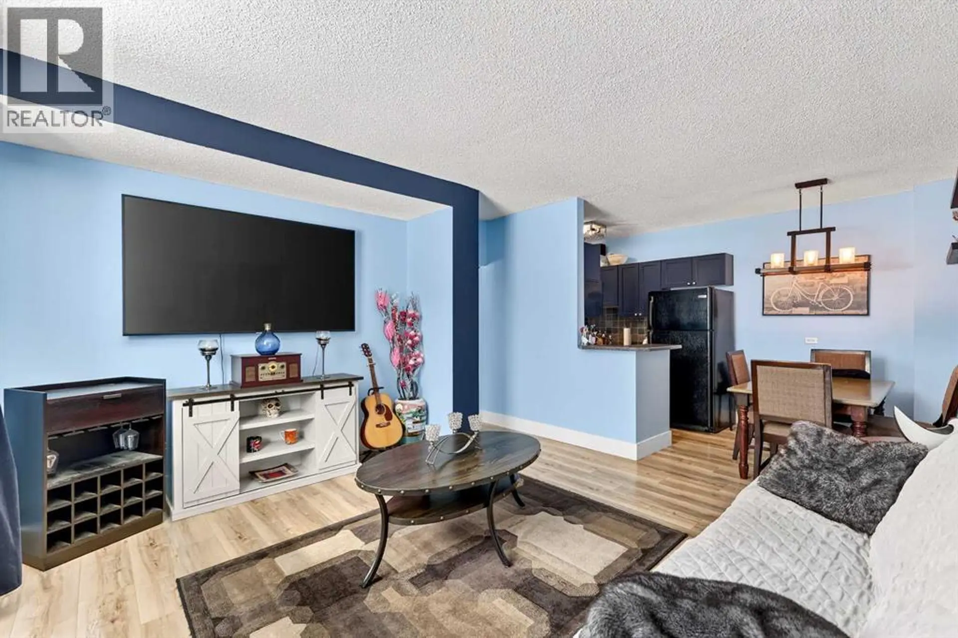 #102 1312 13 AVENUE SW - Image 3