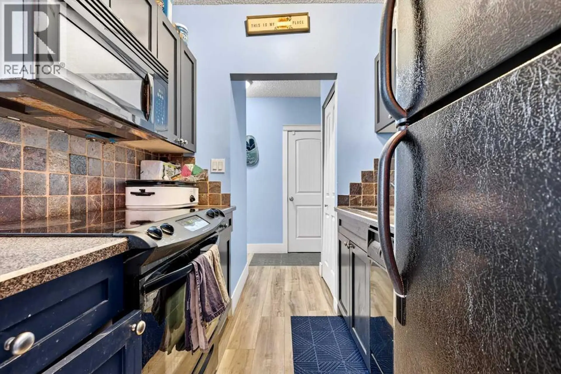 #102 1312 13 AVENUE SW - Image 8