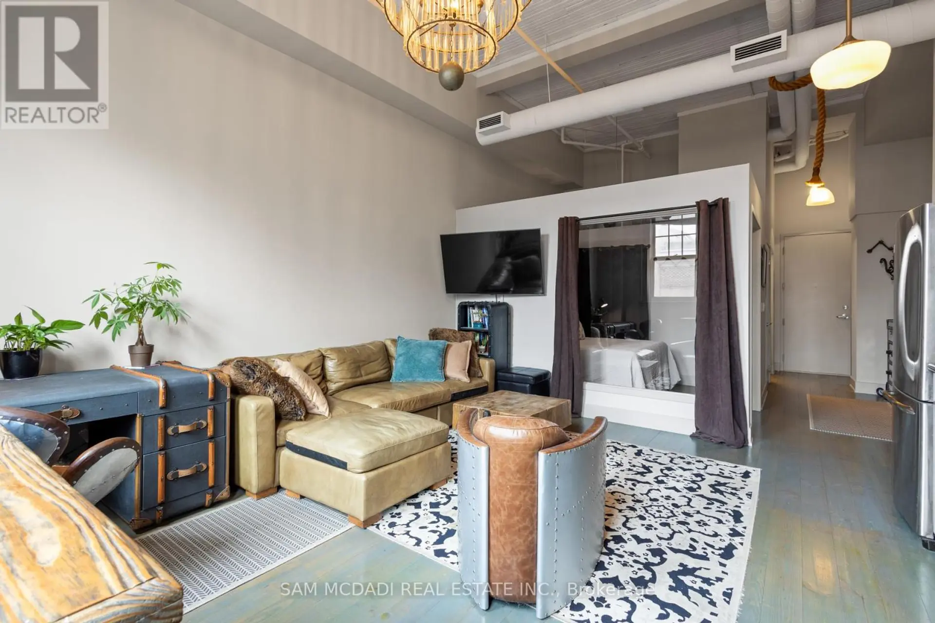 #204 183 DOVERCOURT ROAD - Image 13