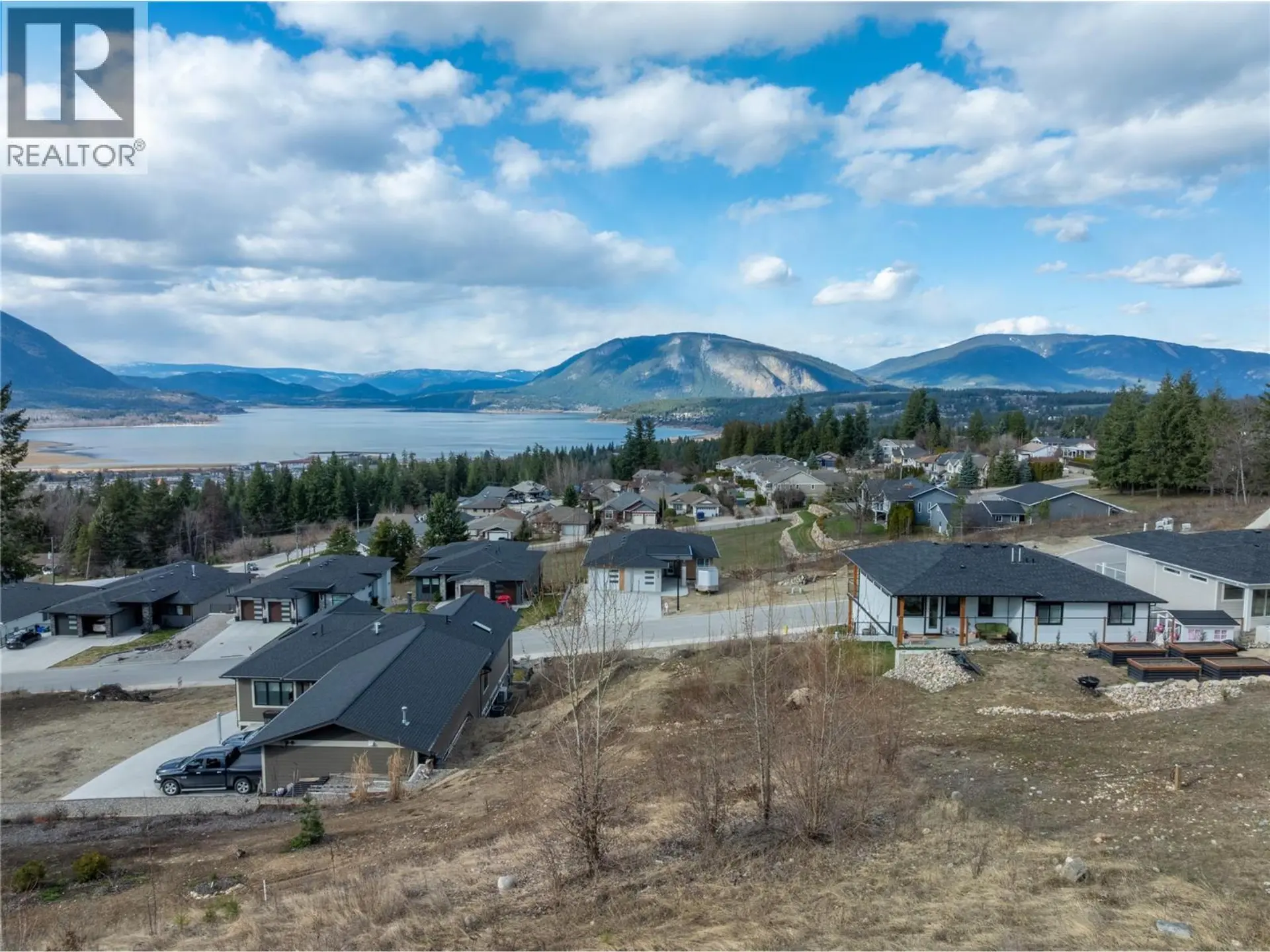 Property at 1120 16 AVENUE SE, Salmon Arm, BC