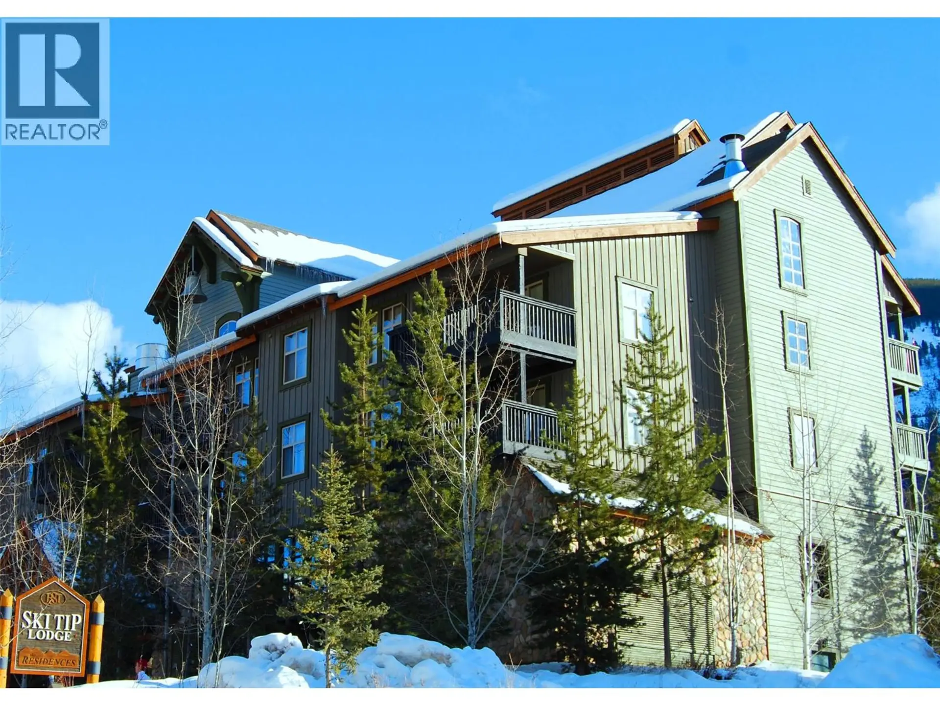 Property at #205 2050 SUMMIT DRIVE, Panorama, BC