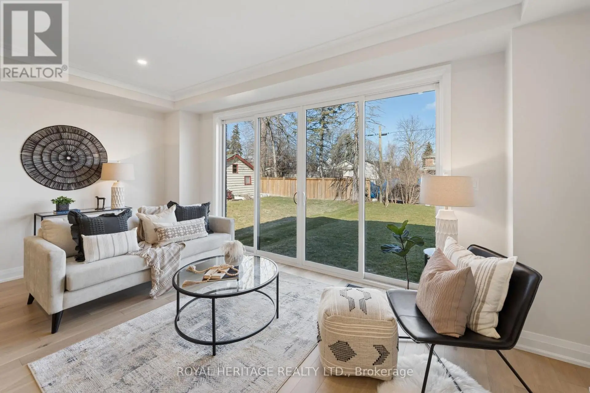 129 HICKORY STREET N - Image 4