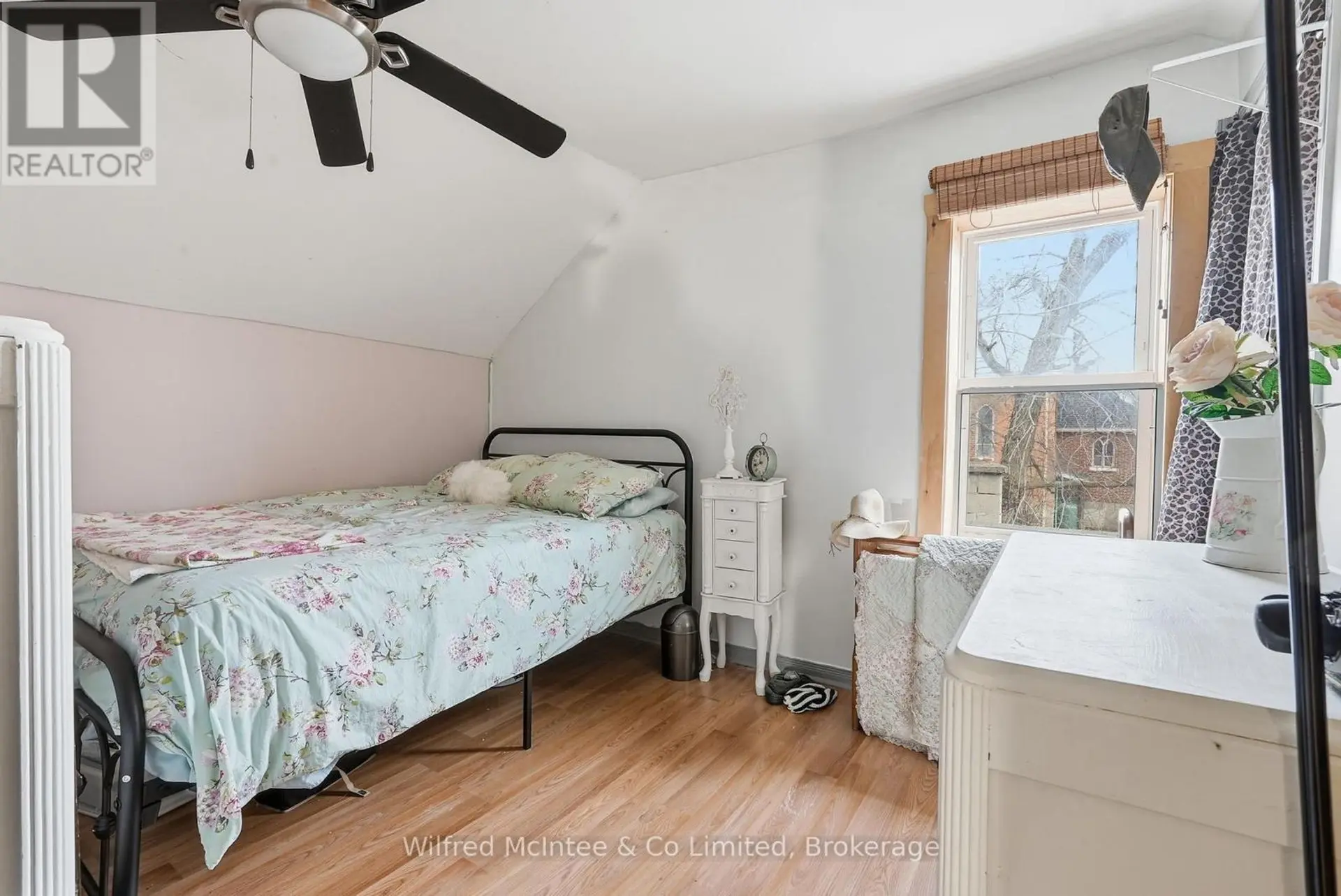 59 3RD AVENUE - Image 16