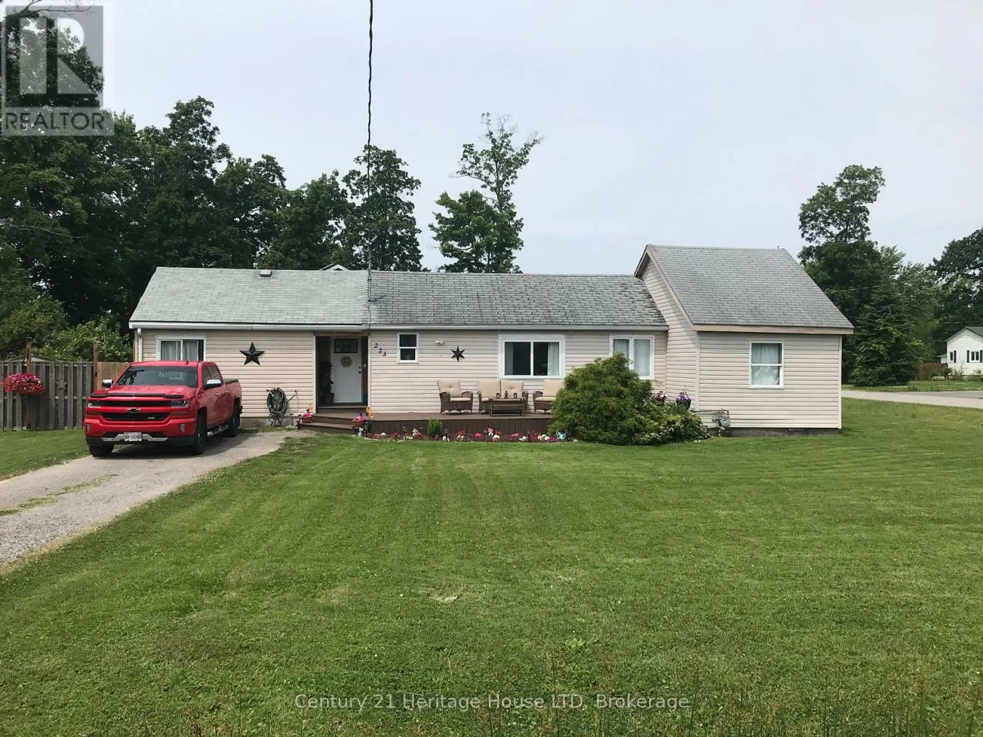 223 BERNARD AVENUE - Image 1