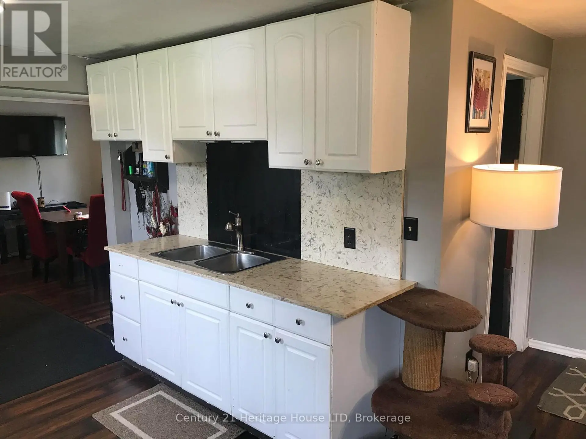 223 BERNARD AVENUE - Image 8