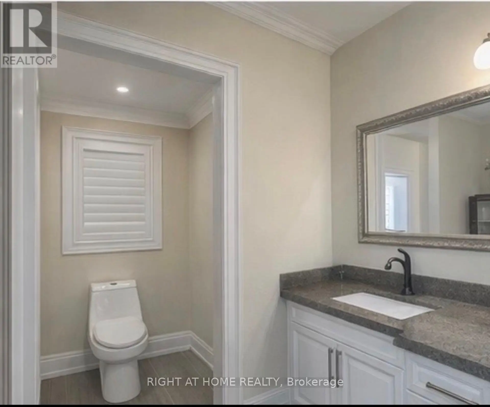35 DRAKE CRESCENT - Image 4