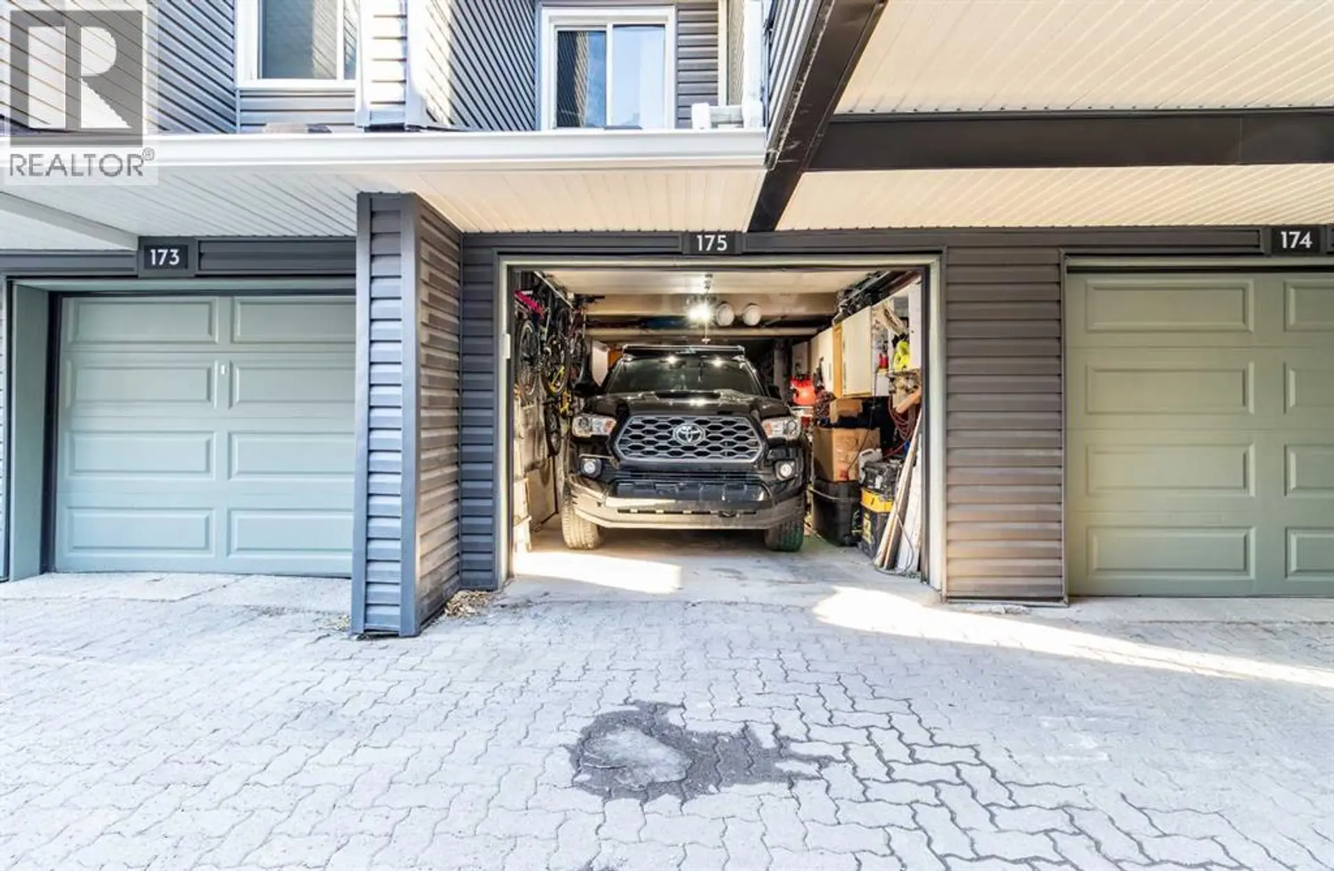 #175 77 Glamis Green SW - Image 15