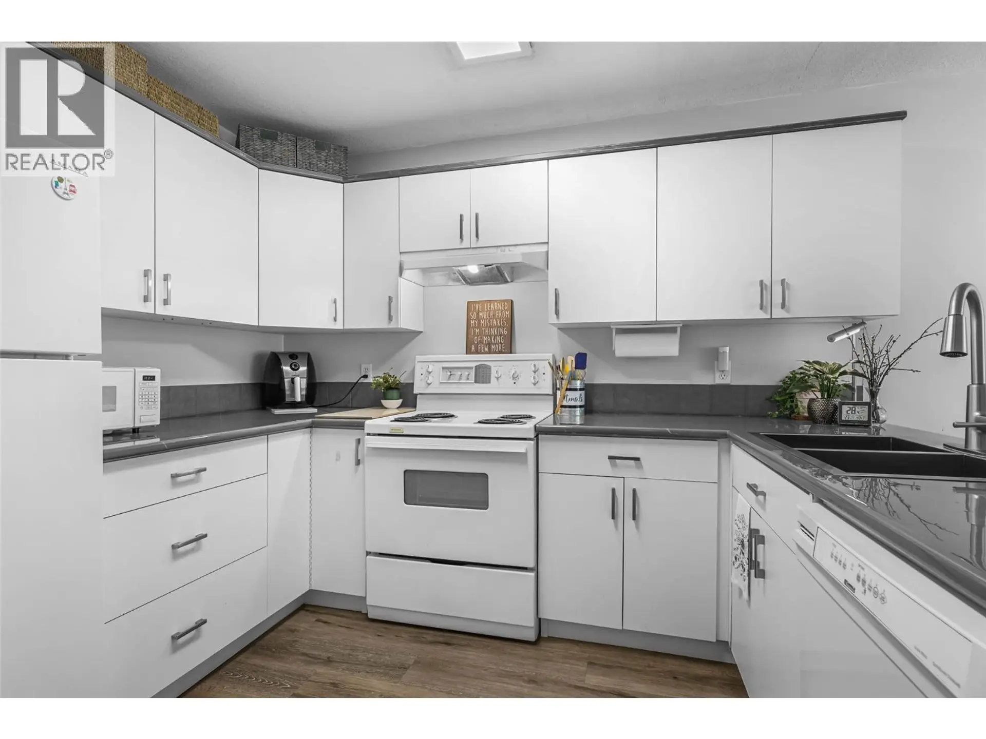 Property at #202 554 SEYMOUR STREET, Kamloops, BC