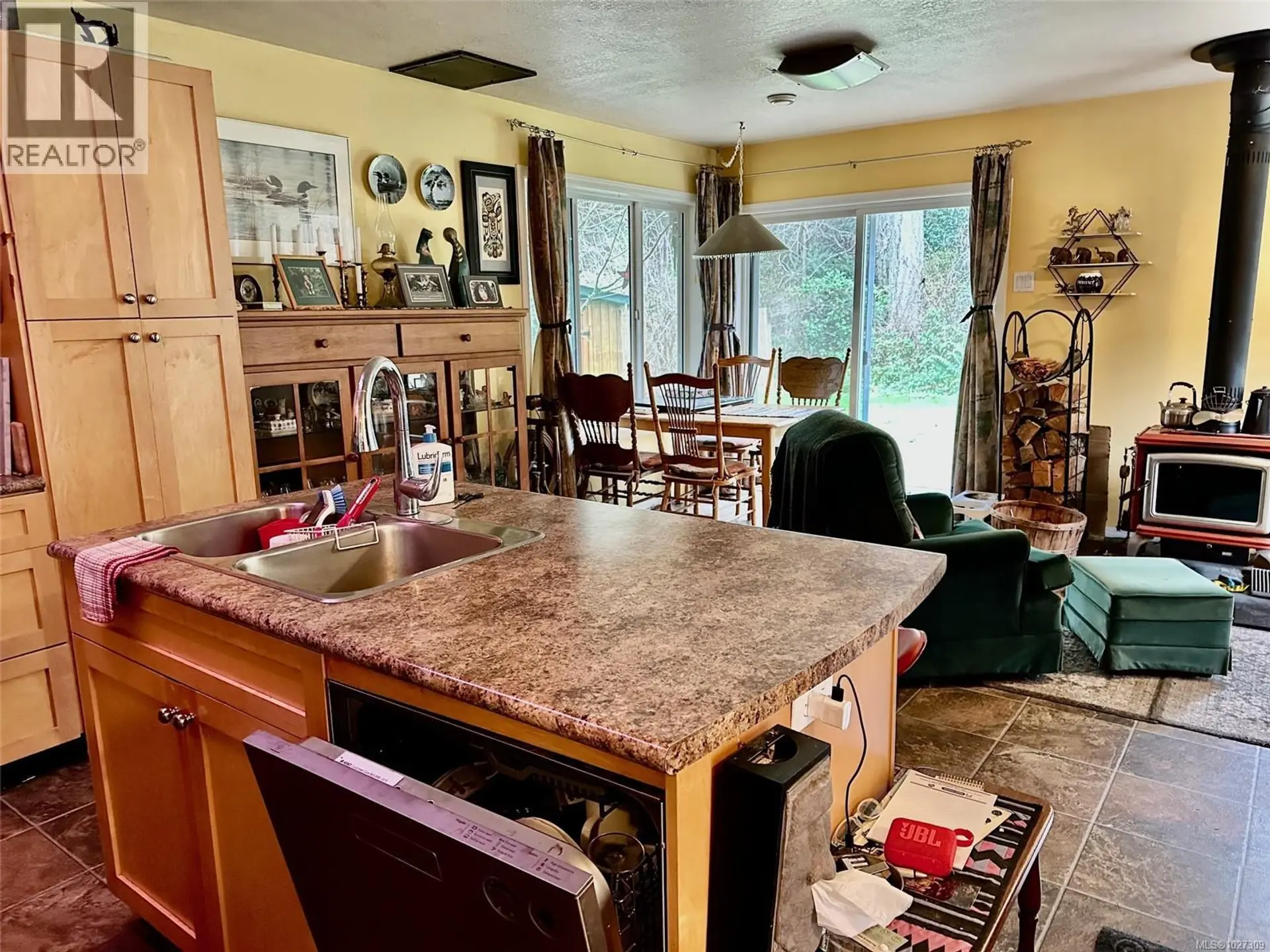 Property at 3275 SOUTH RD, Gabriola Island, BC