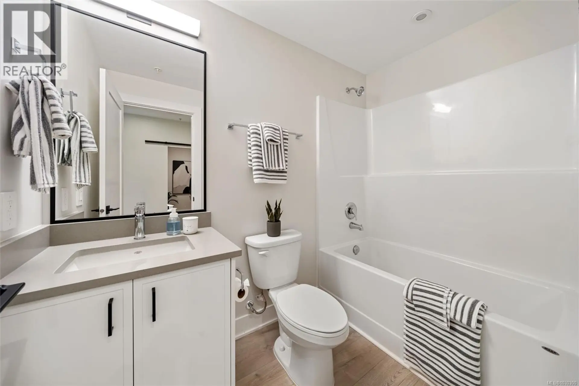 Property at #109 1371 GOLDSTREAM AVE, Langford, BC