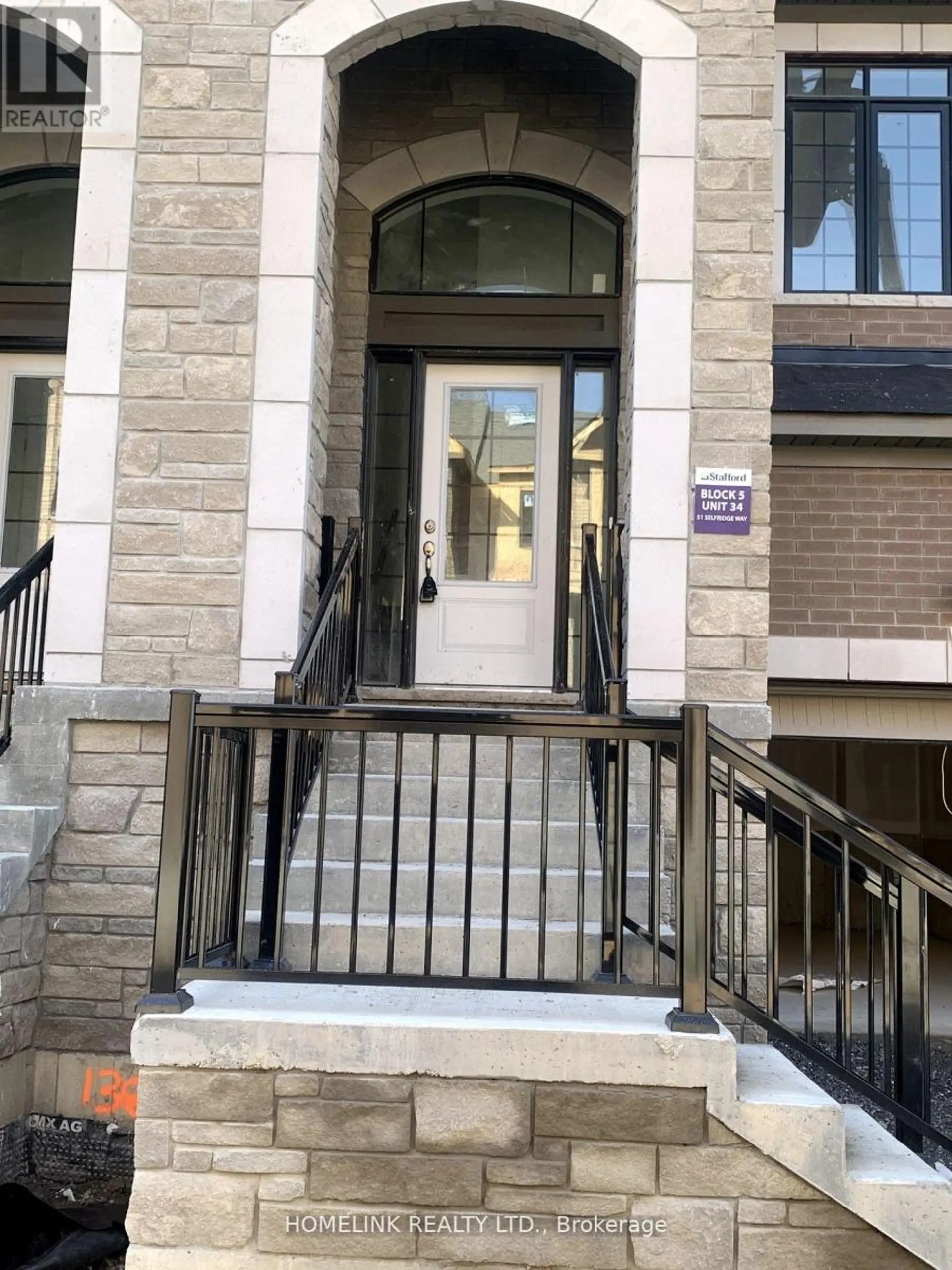 51 SELFRIDGE WAY