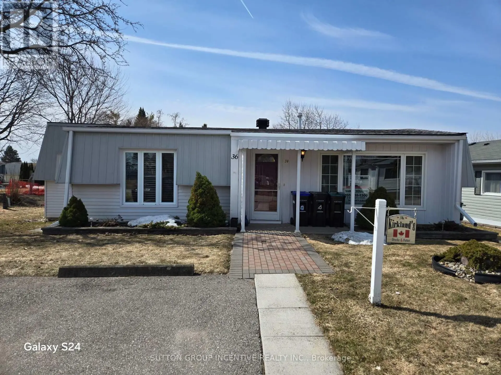 36 WEEPING WILLOW DRIVE - Image 1